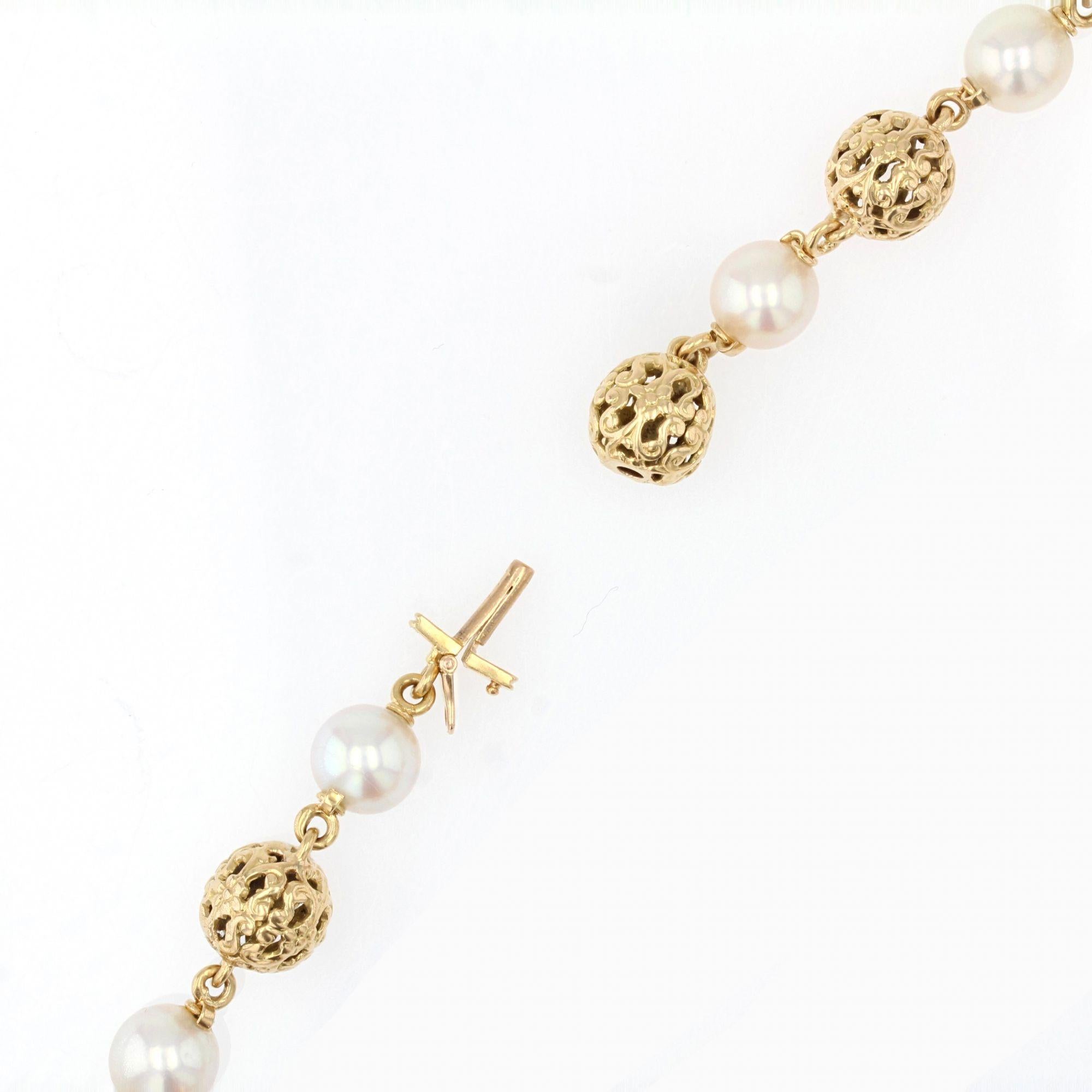 Women's French 1960s 18 Karat Yellow Gold Cultured Pearls Convertible Necklace For Sale