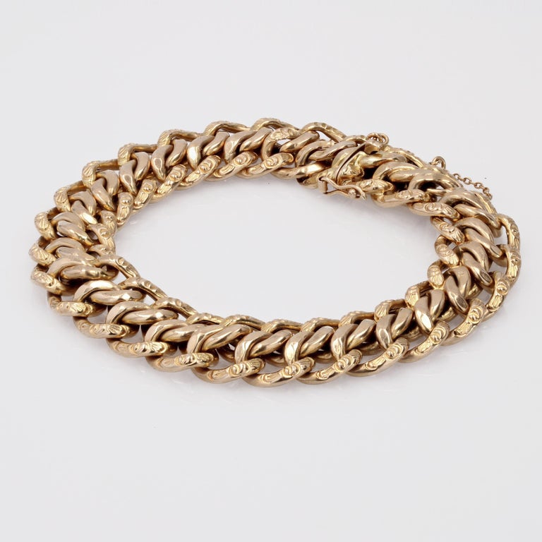 French 1960s 18 Karat Yellow Gold Curb Bracelet For Sale at 1stDibs