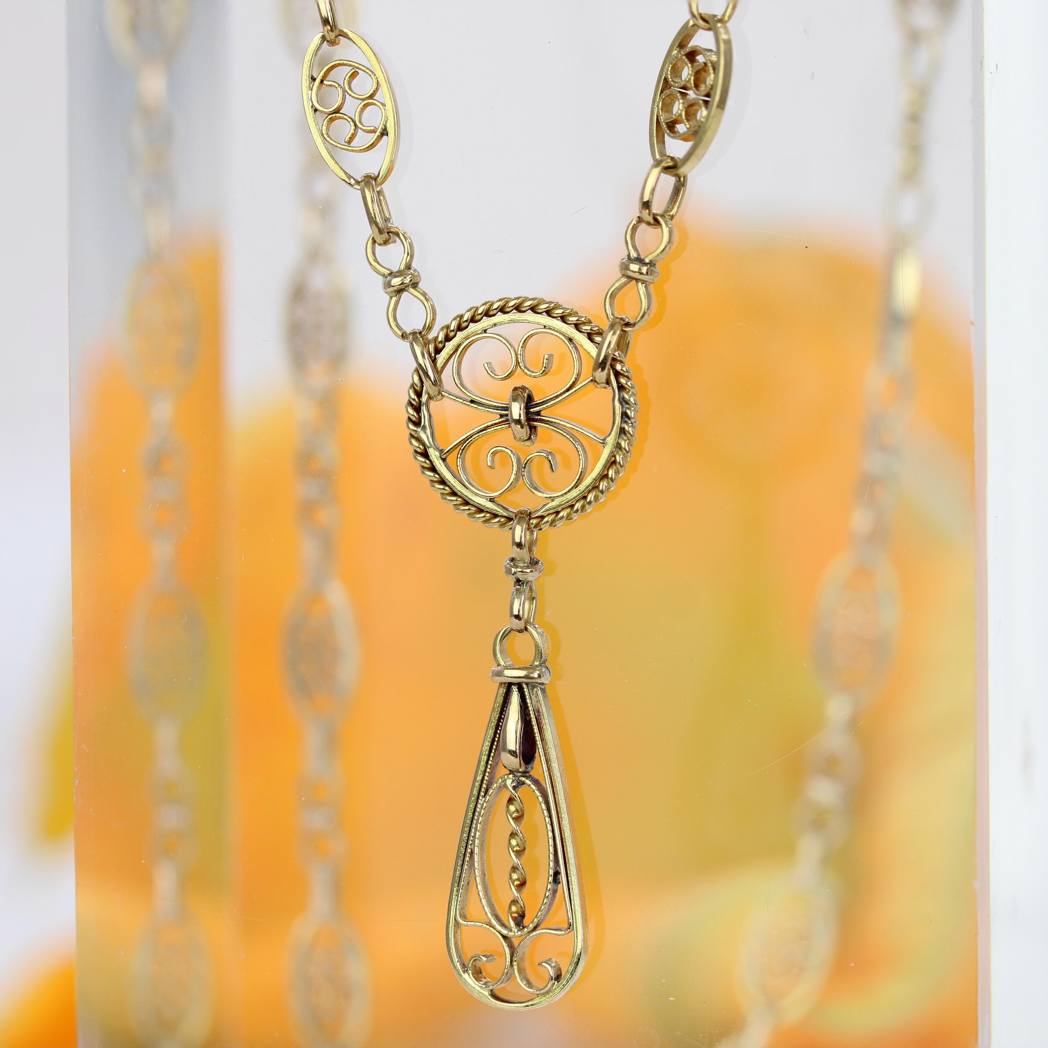 Collana francese degli anni '60 in oro giallo 18 carati con filigrana in vendita 5
