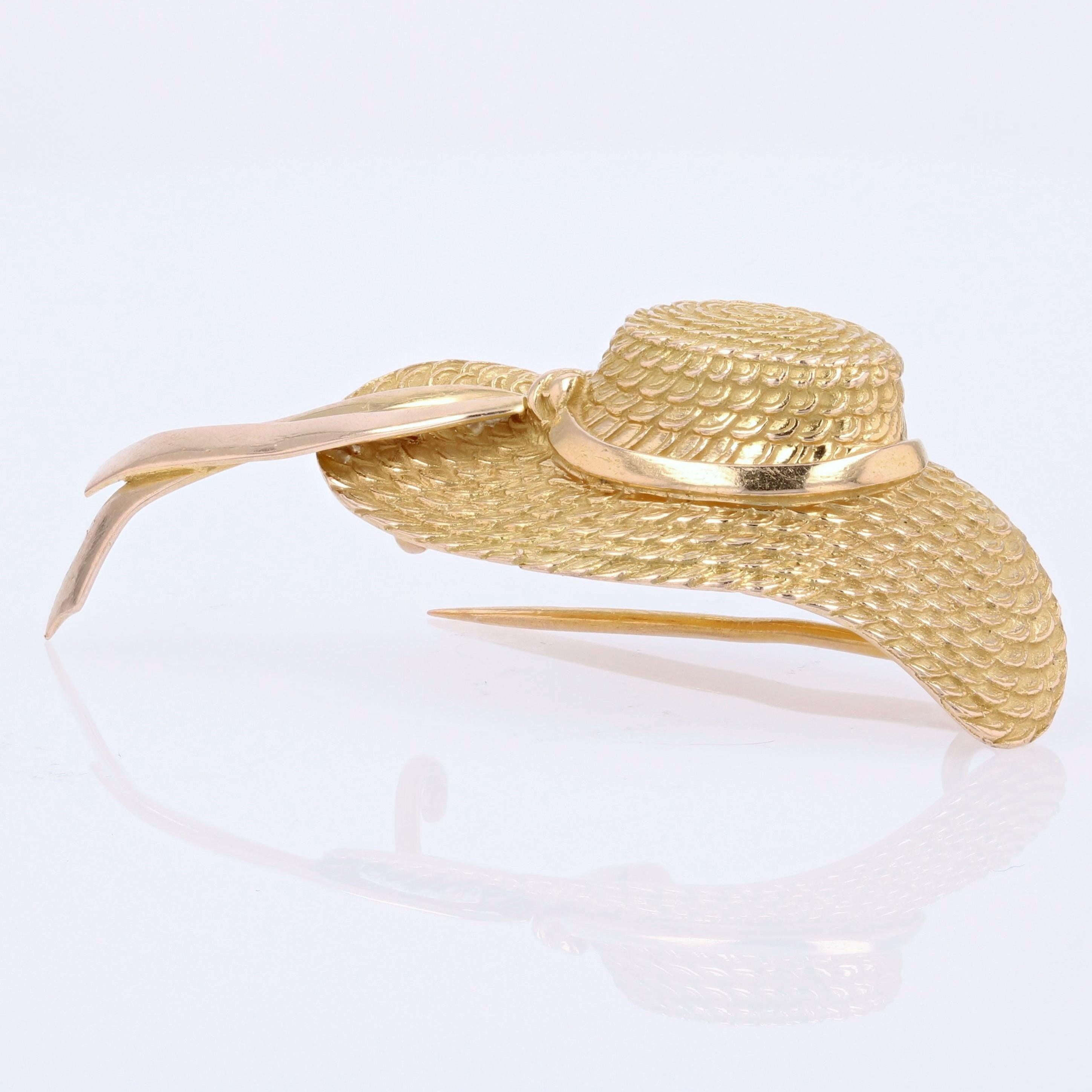 Broche française des années 1960 en or jaune 18 carats signée Hat Kirby Pour femmes en vente