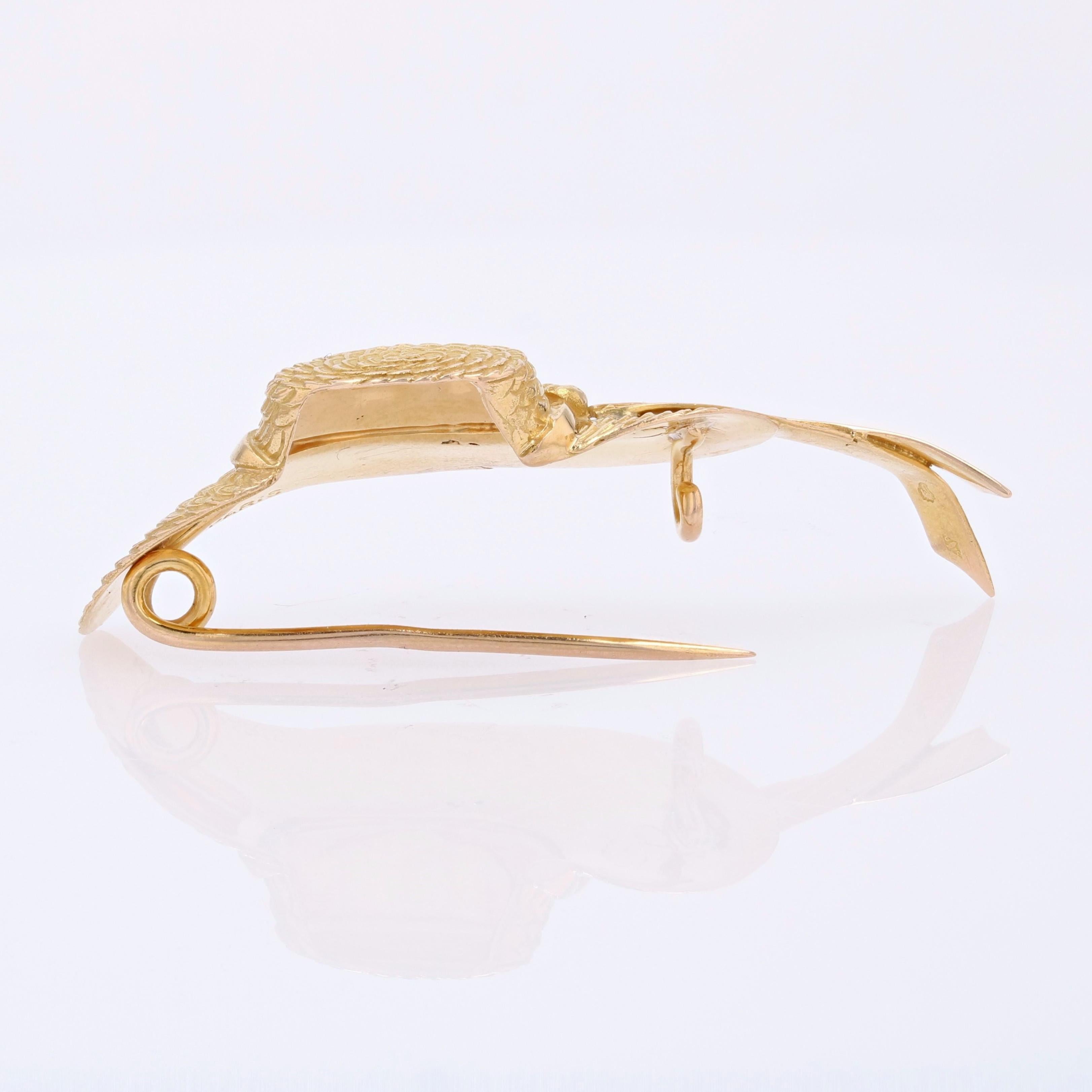 Retro French 1960s 18 Karat Yellow Gold Hat Kirby Signed Brooch For Sale