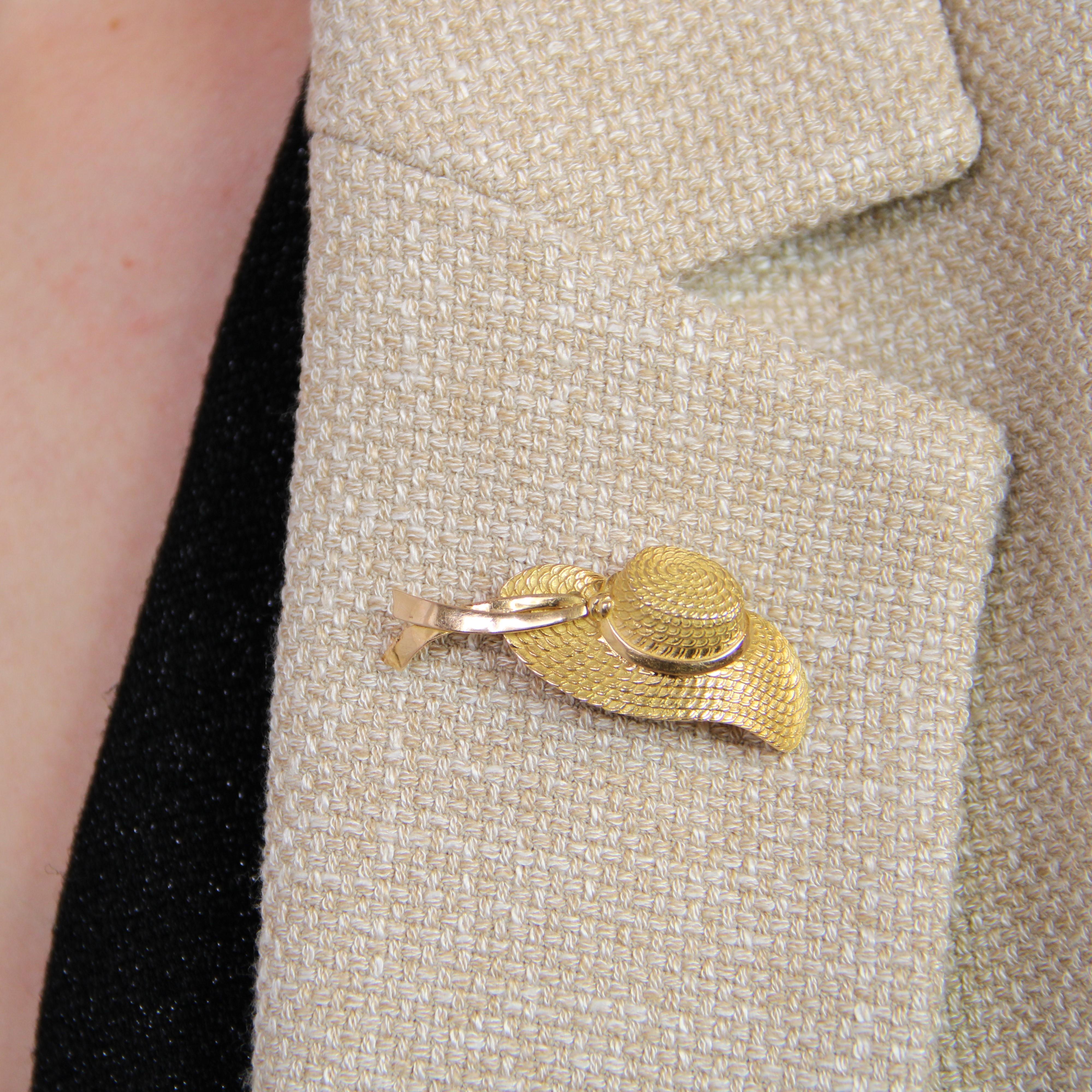 French 1960s 18 Karat Yellow Gold Hat Kirby Signed Brooch For Sale 1