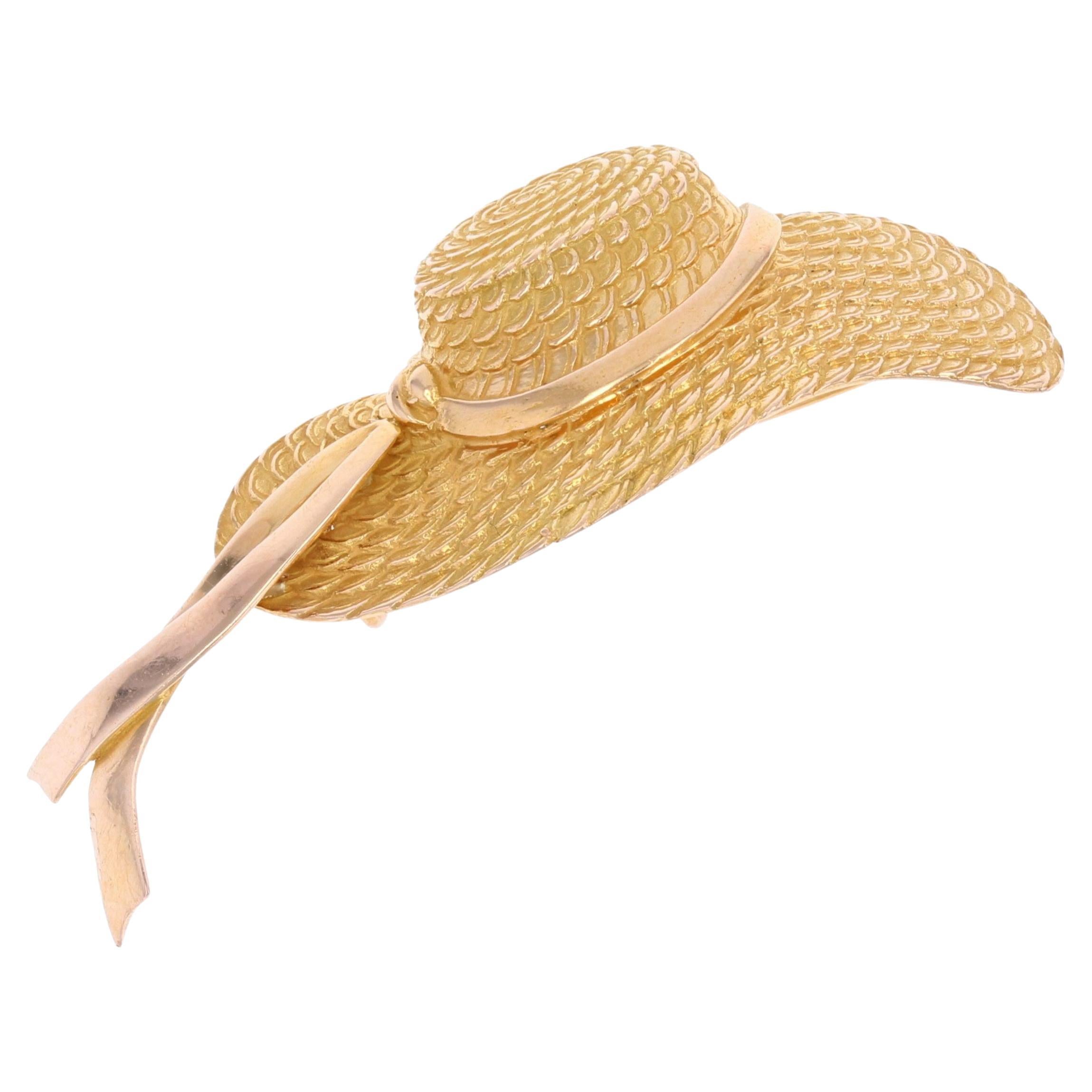 French 1960s 18 Karat Yellow Gold Hat Kirby Signed Brooch For Sale