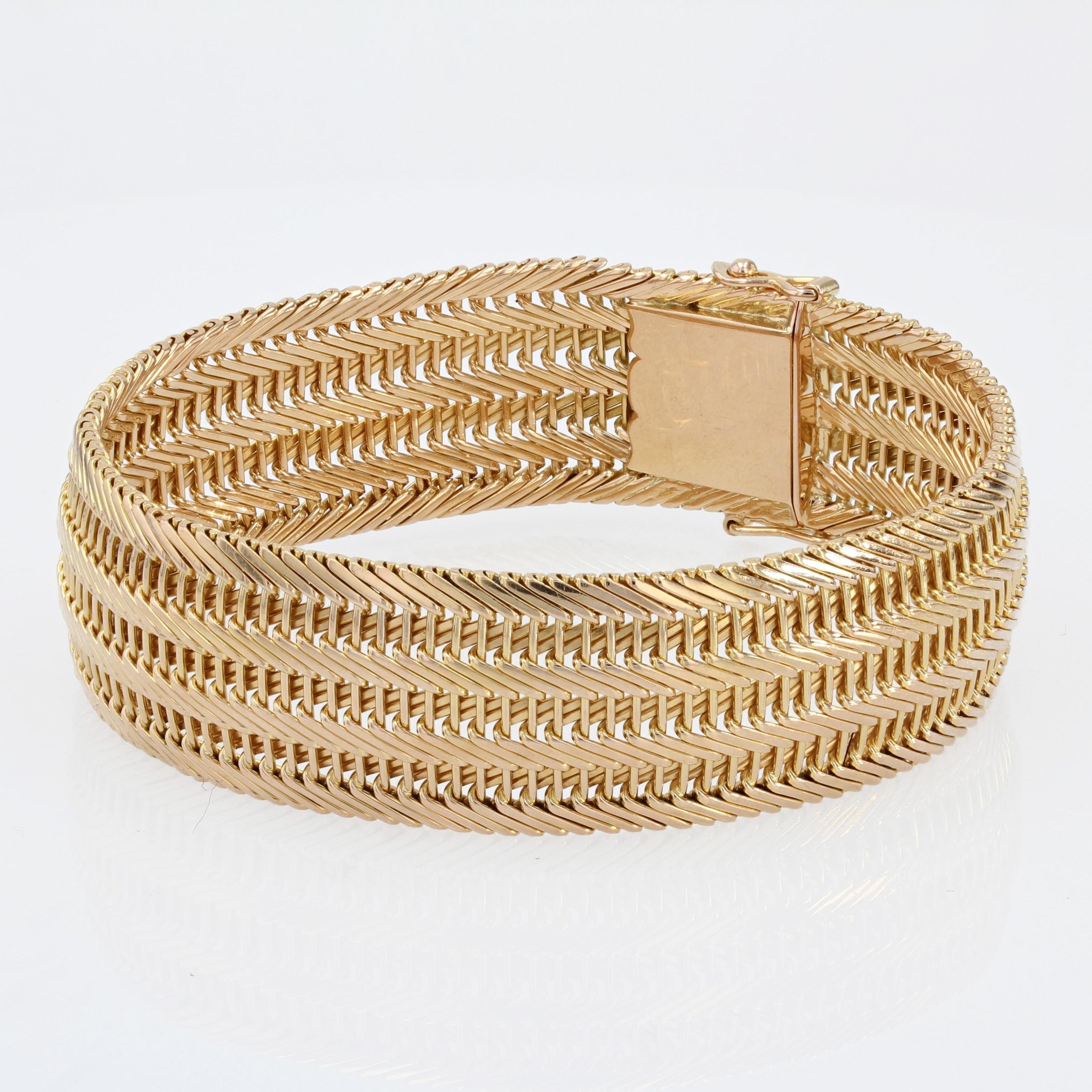 French, 1960s, 18 Karat Yellow Gold Retro Bracelet In Good Condition In Poitiers, FR
