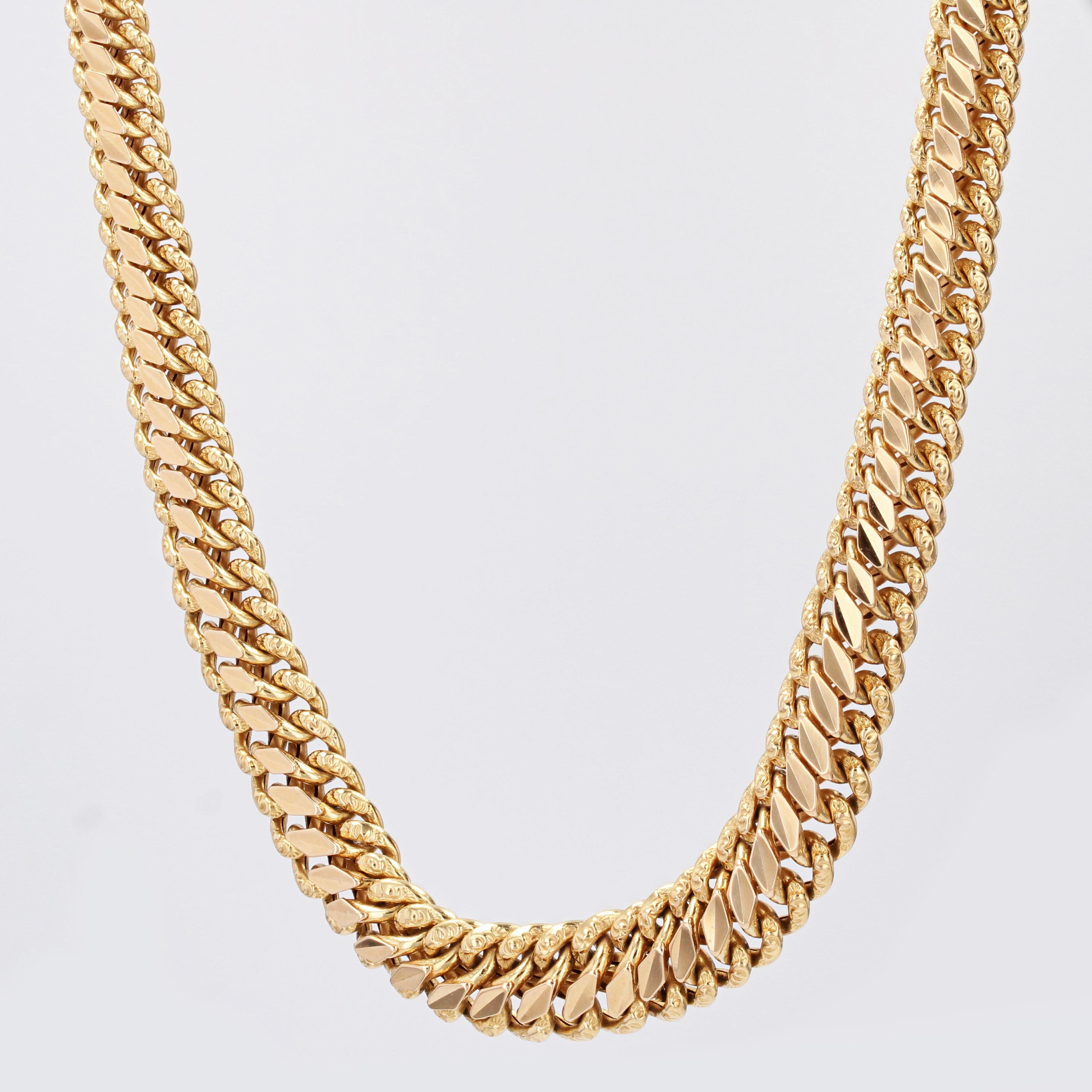 Women's French 1960s 18 Karat Yellow Gold Retro Curb Chain Necklace For Sale