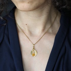 French 1960s 18 Karat Yellow Gold Rosebud Pendant