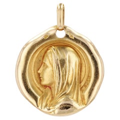 Vintage French 1960s 18 Karat Yellow Gold Virgin Mary Augis Medal