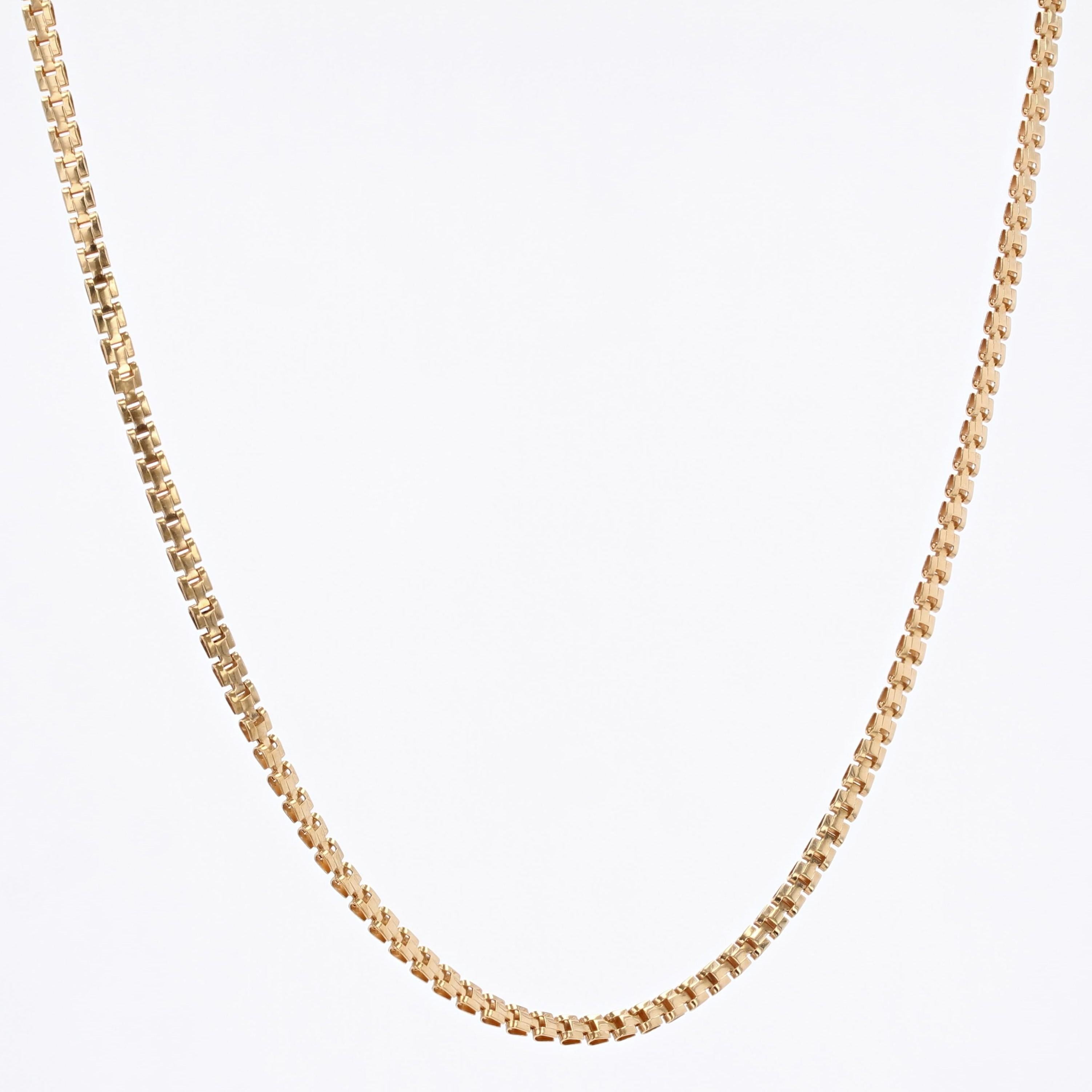 Retro French 1960s 18 Karat Yellow Gold Y Mesh Chain For Sale