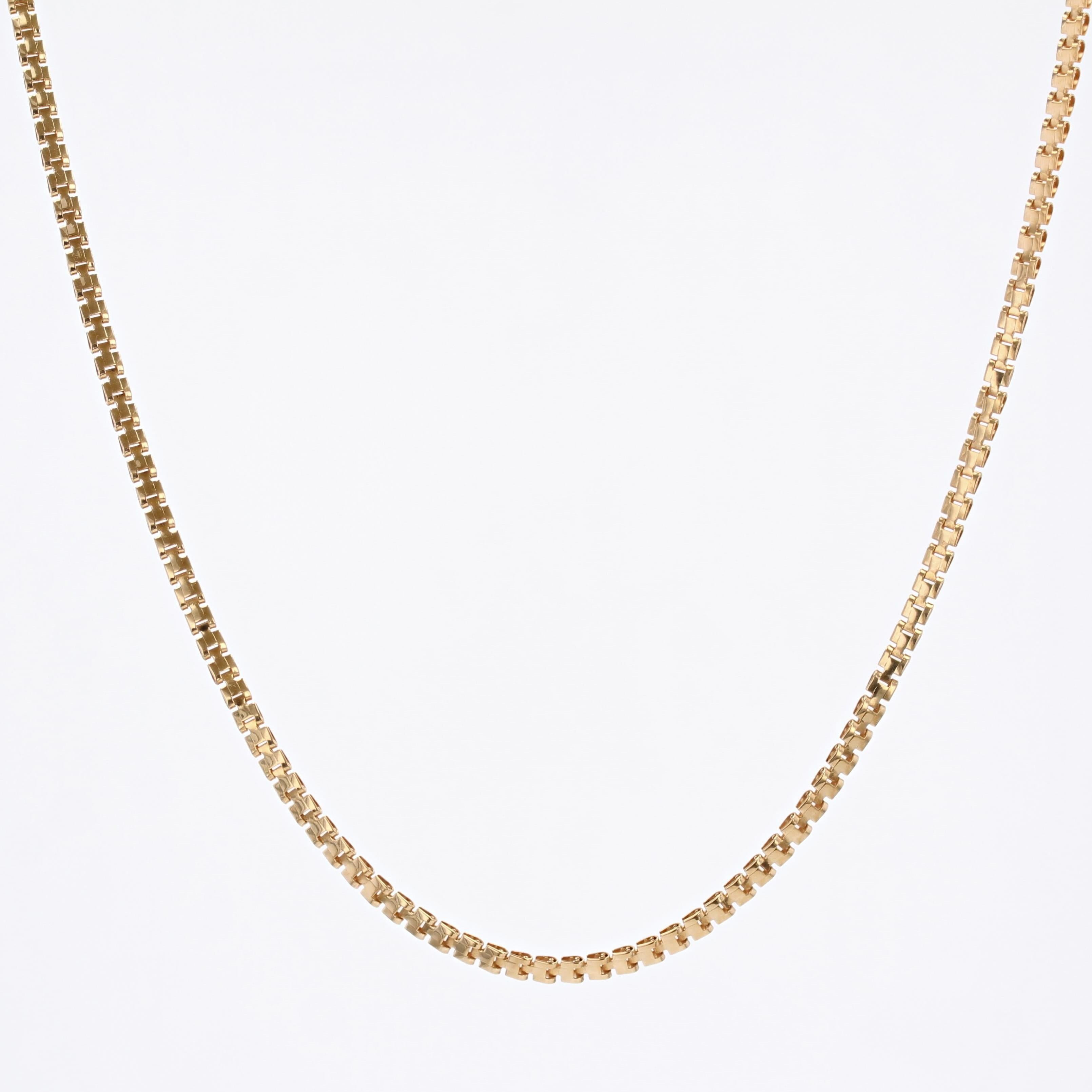 French 1960s 18 Karat Yellow Gold Y Mesh Chain For Sale 1