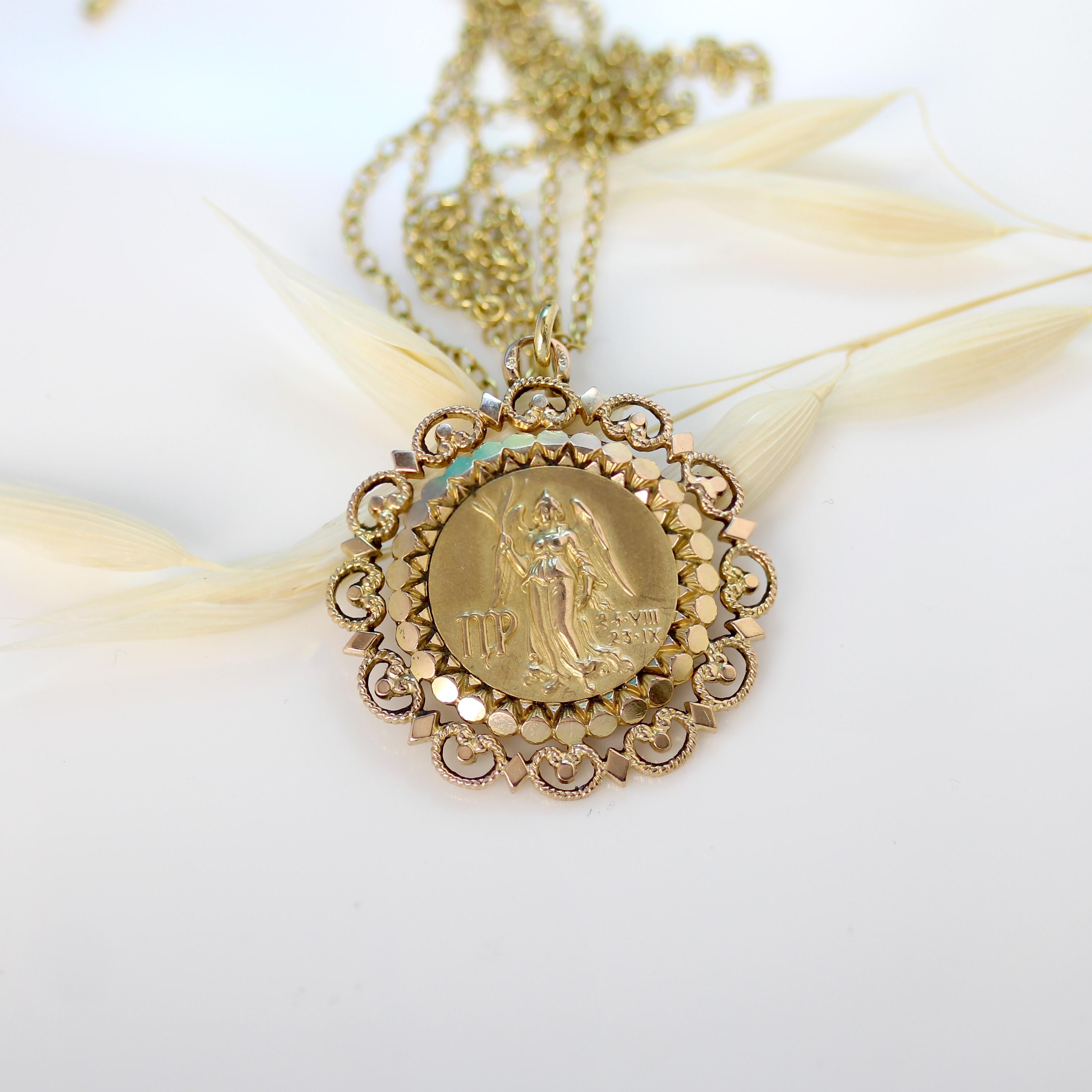 Retro French 1960s 18 Karat Yellow Gold Zodiac Sign Virgo Medal Pendant For Sale
