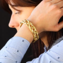 Französisches geflochtenes Armband aus 18 Karat Gelbgold der 1960er Jahre