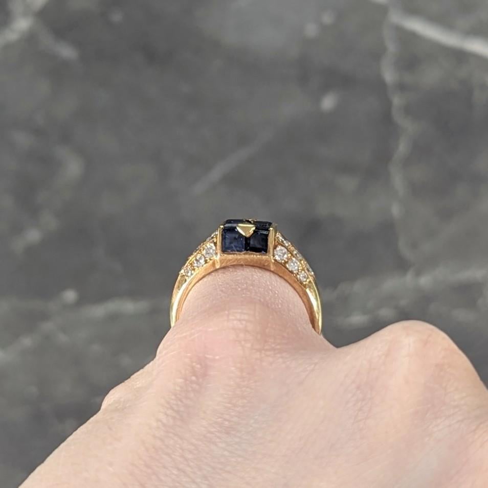 Bague jonc vintage en or jaune 18 carats, diamants et saphir 1,80 carat, France, années 1960 en vente 4