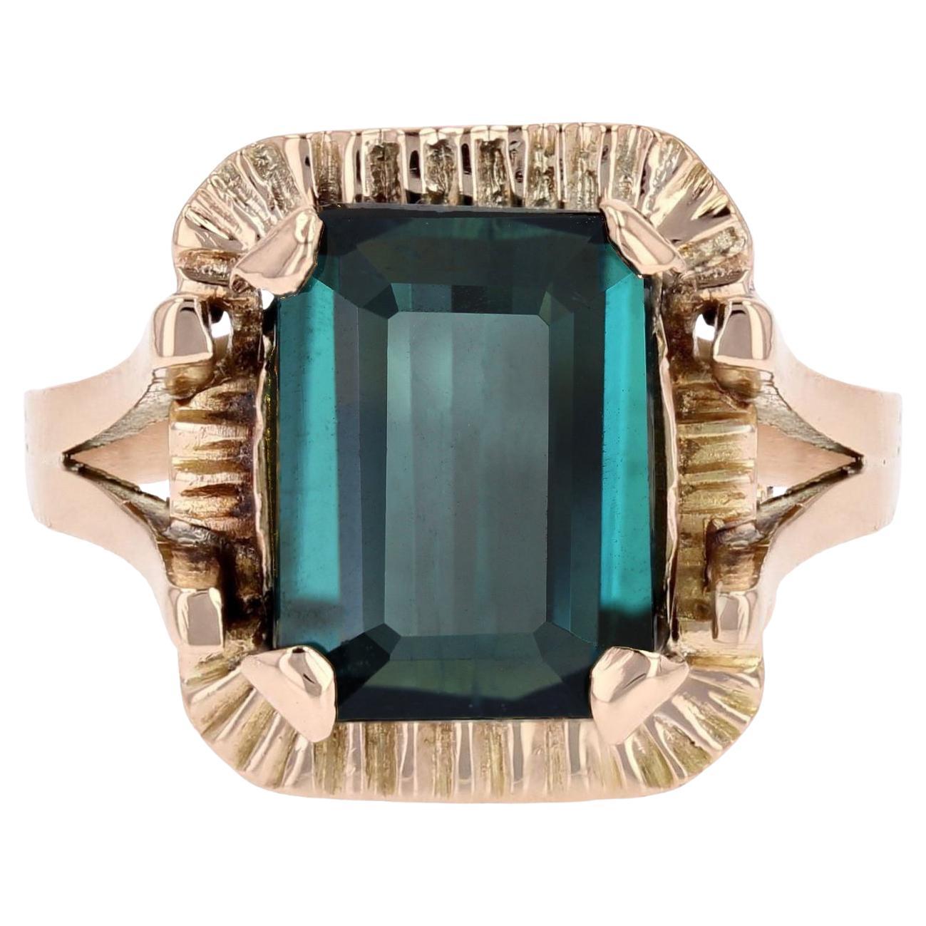 French 1960s 2.60 Carat Tourmaline Indigolite 18 Karat Rose Gold Retro Ring