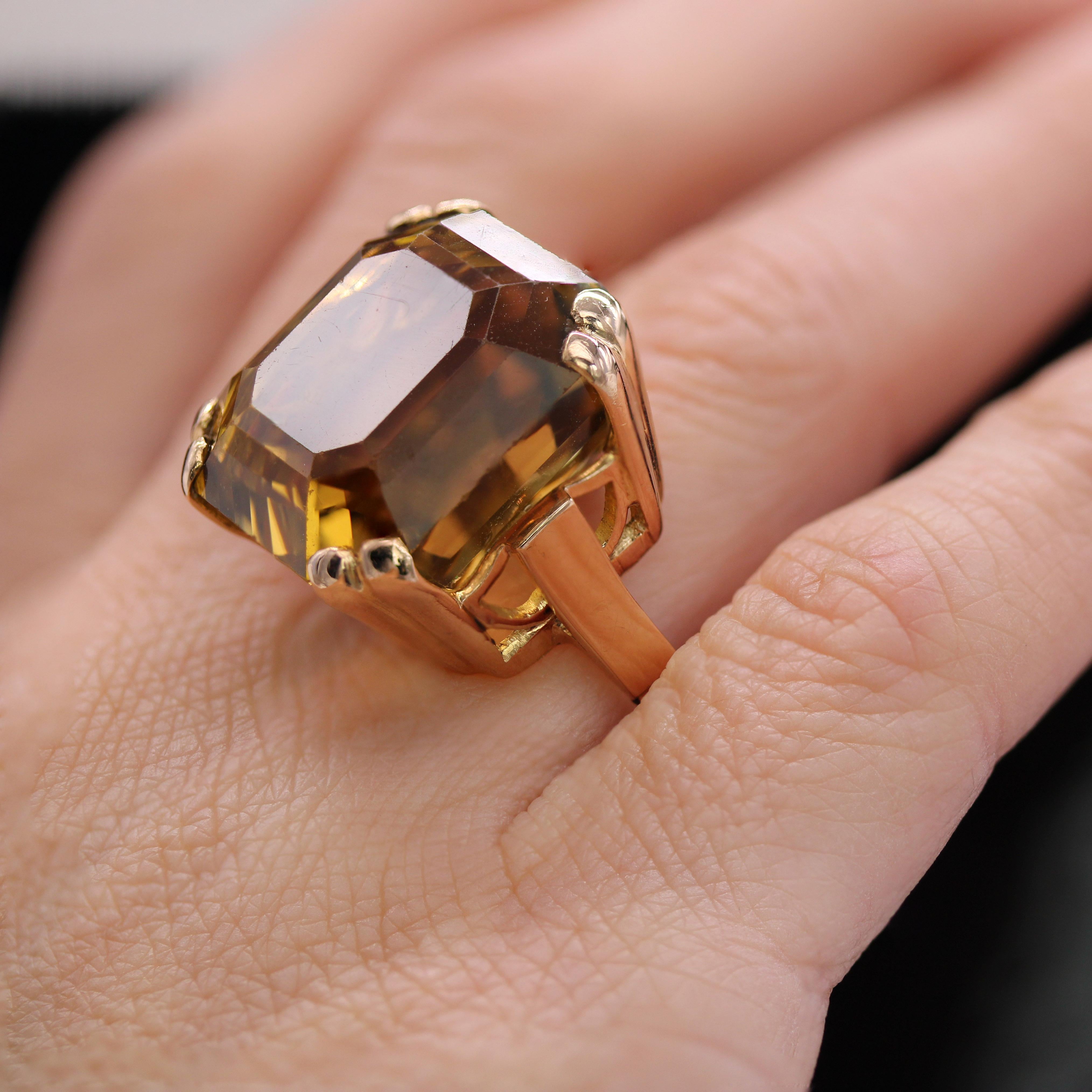 Französischer 1960er Jahre 31 Karat Citrin 18 Karat Rose Gold Retro Cocktail Ring im Angebot 8