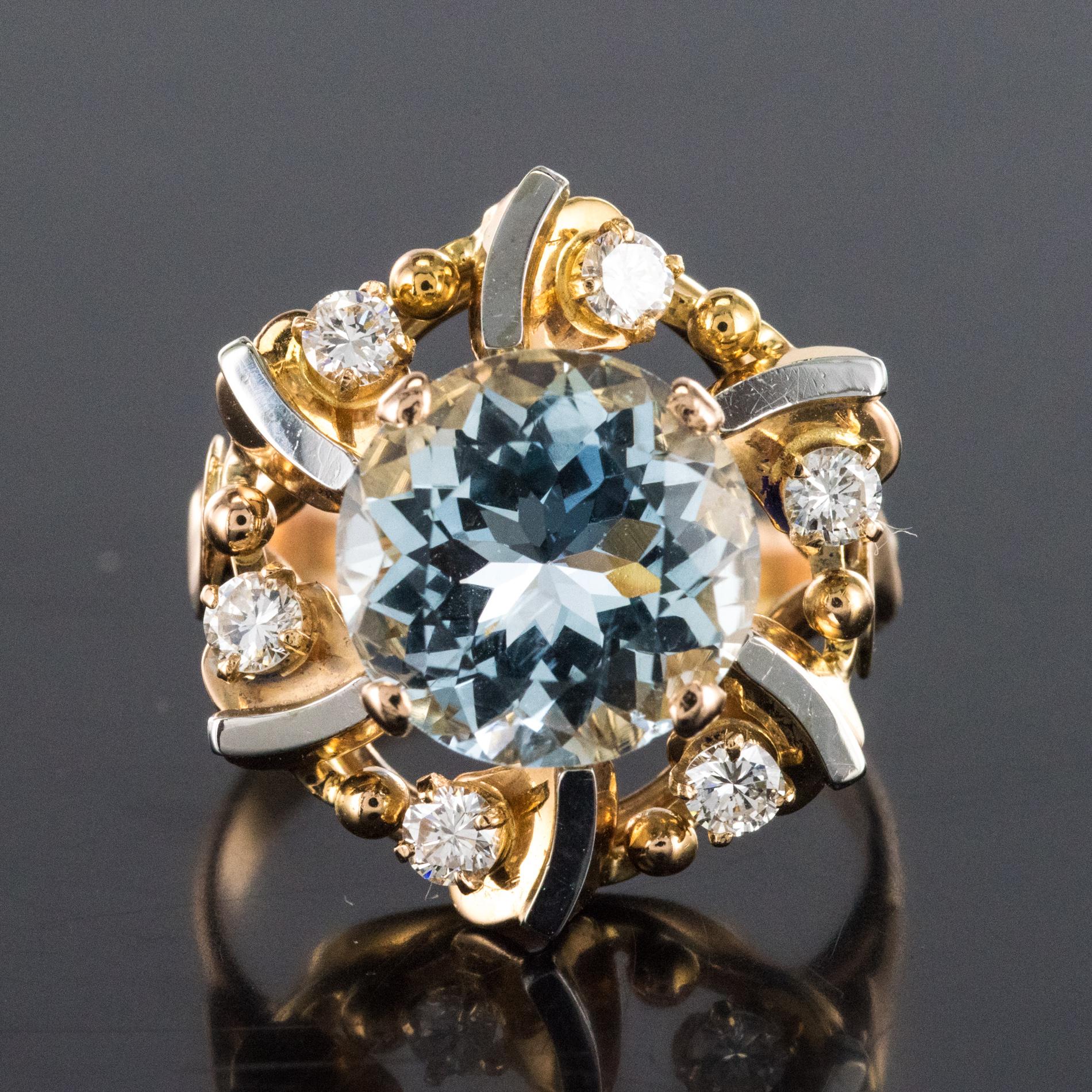 French 1960s 3.25 Carat Aquamarine 18 Karat Rose Gold Ring 10