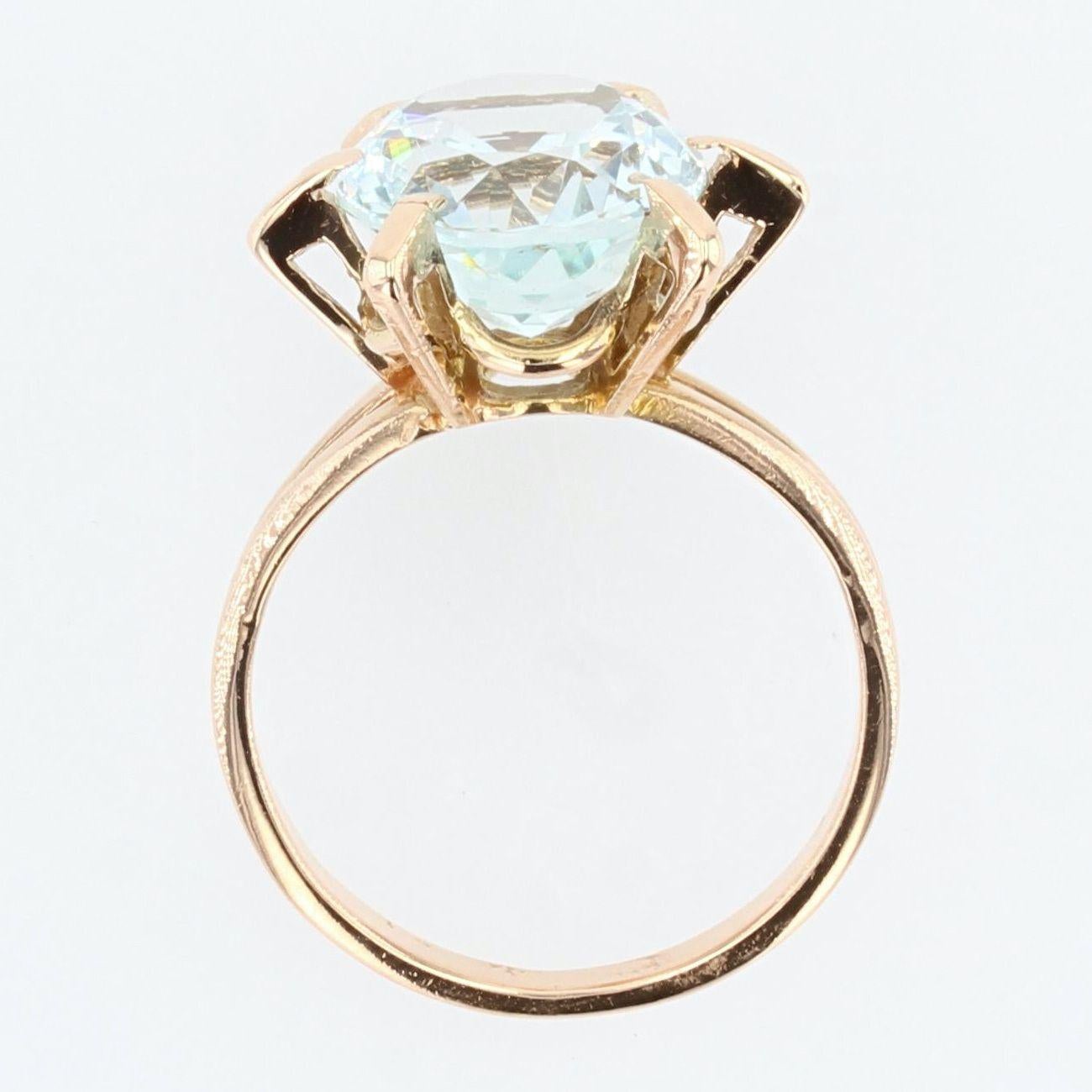 Französischer 1960er Jahre 4,10 Karat Aquamarin 18 Karat Gelbgold Ring 5