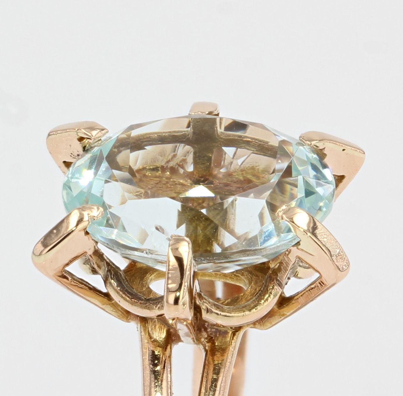 Französischer 1960er Jahre 4,10 Karat Aquamarin 18 Karat Gelbgold Ring 1