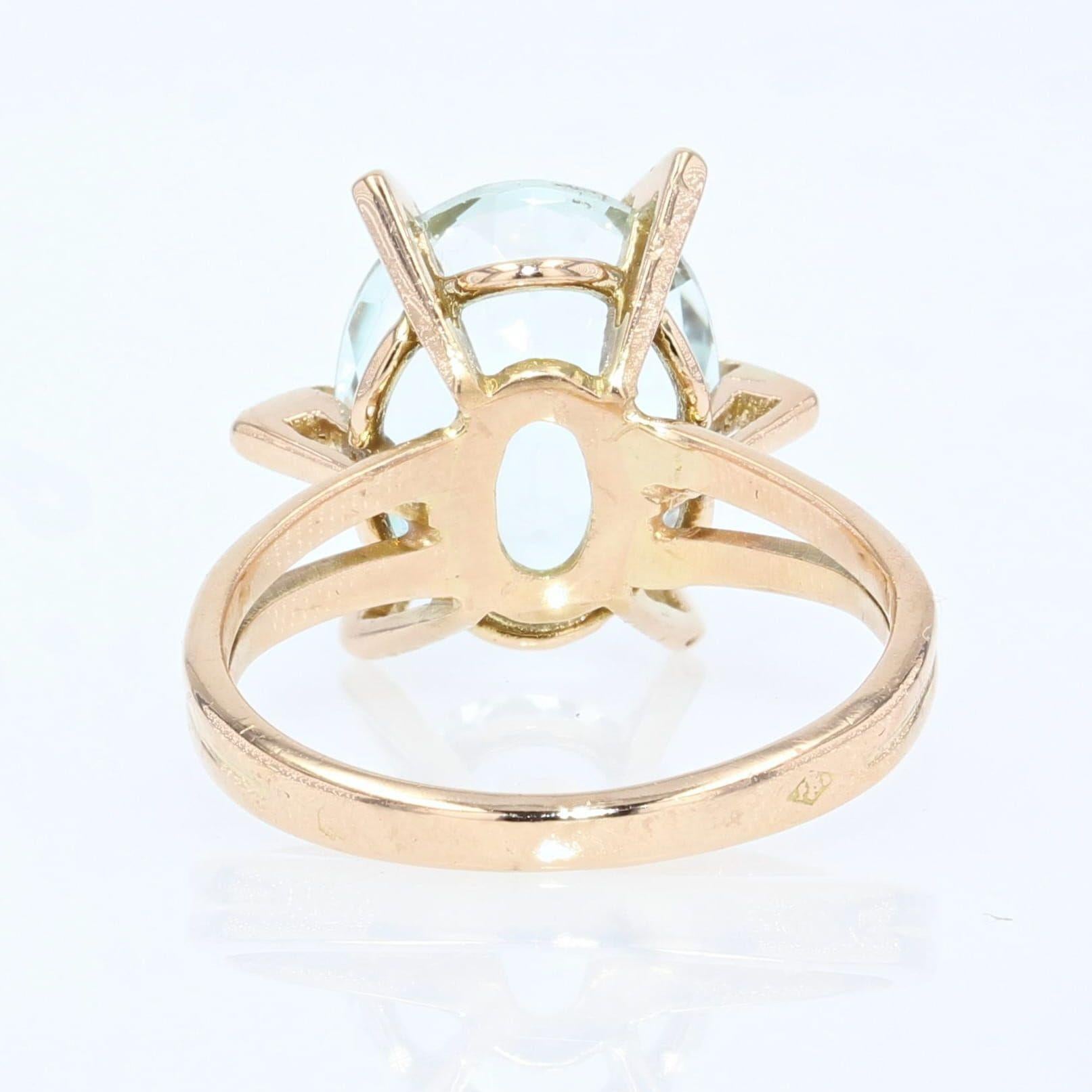 Französischer 1960er Jahre 4,10 Karat Aquamarin 18 Karat Gelbgold Ring 2