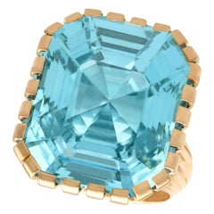 French 1960s 46.22 Carat Aquamarine and Yellow Gold Cocktail Ring