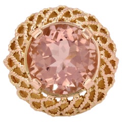 French 1960s 5.42 Carat Morganite 18 Karat Rose Gold Retro Ring