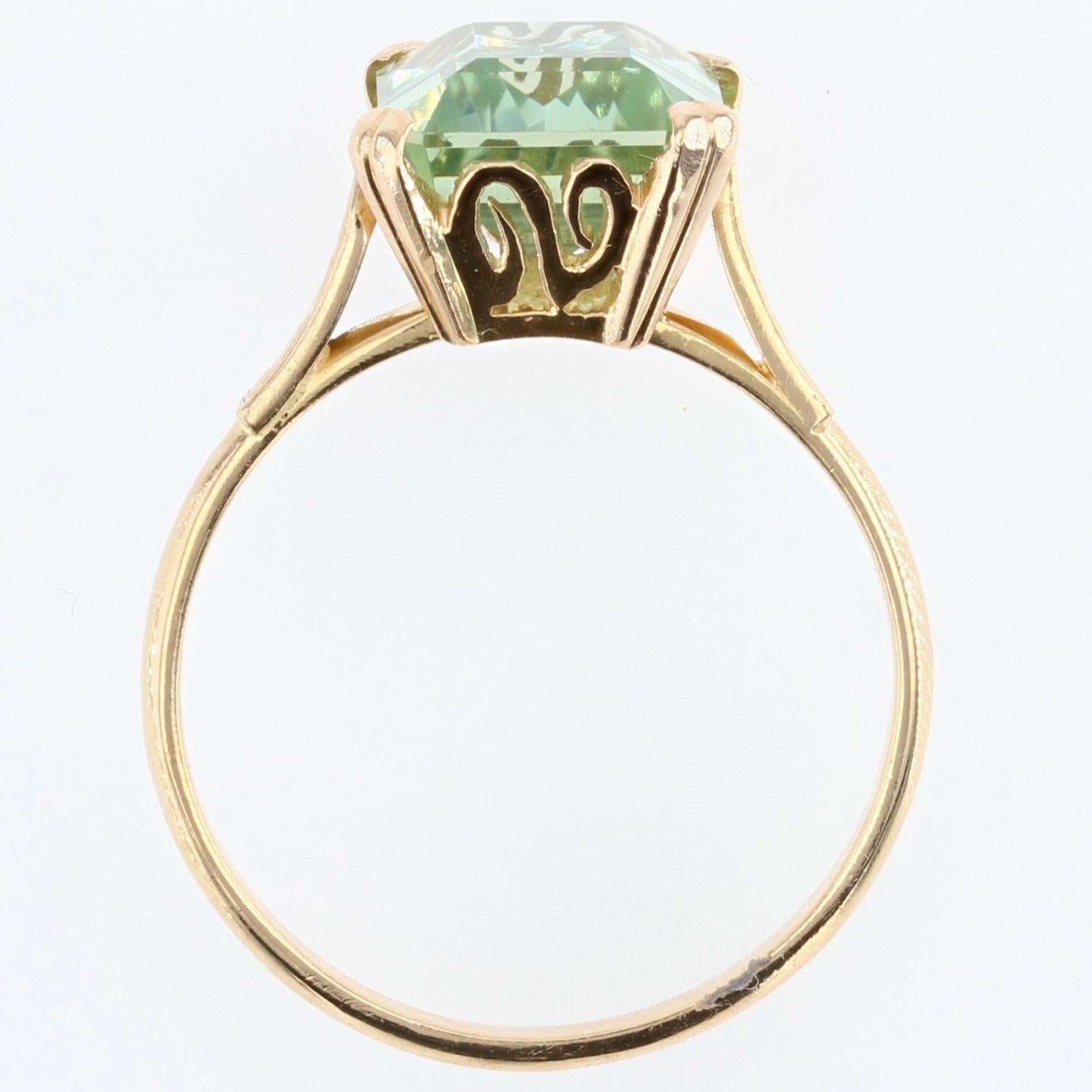 French 1960s 5.82 Carat Watermint Tourmaline 18 Karat Yellow Gold Ring For Sale 9