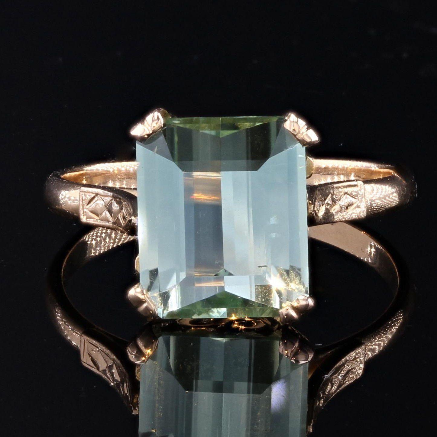 Emerald Cut French 1960s 5.82 Carat Watermint Tourmaline 18 Karat Yellow Gold Ring For Sale