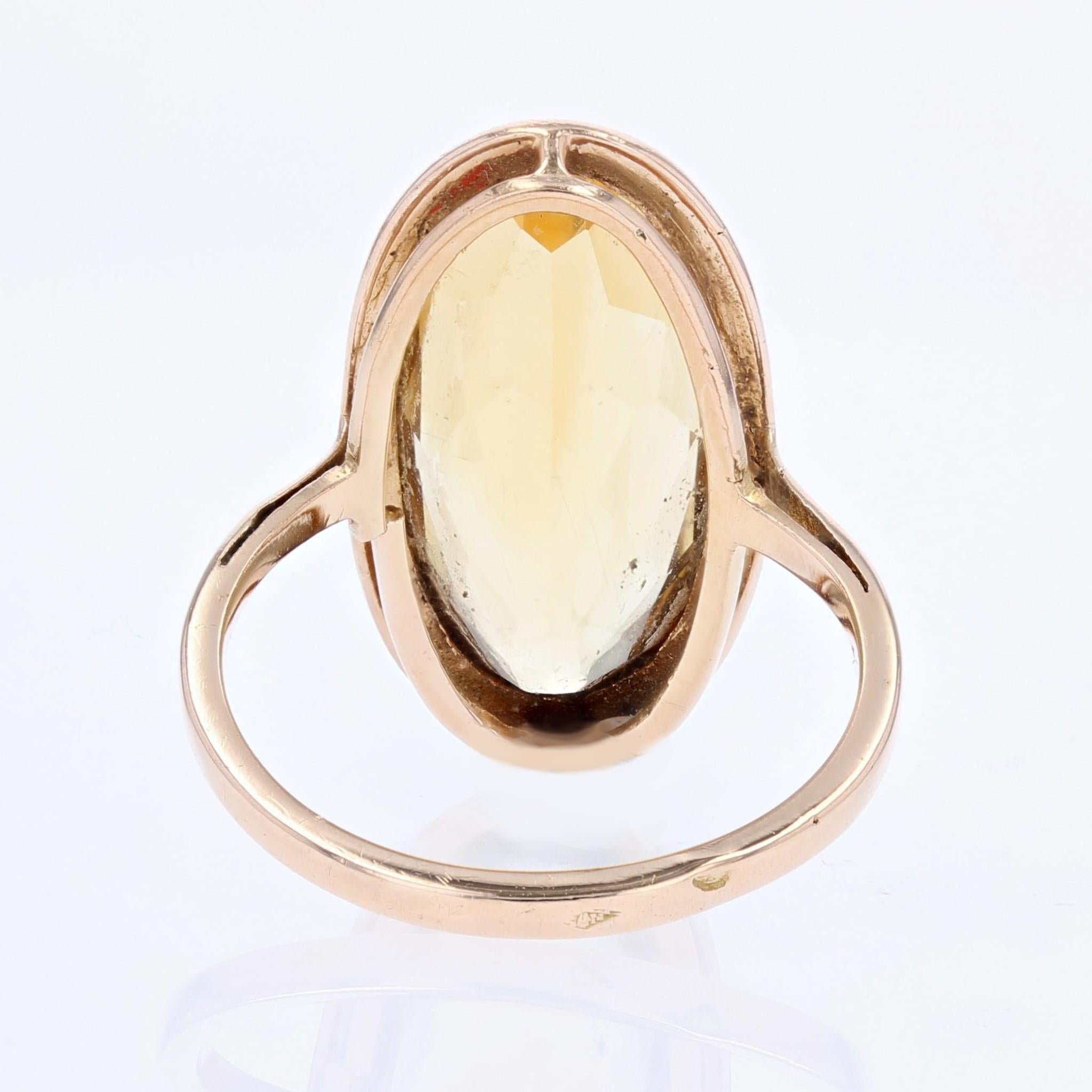 French 1960s 6, 50 Carat Citrine 18 Karat Yellow Gold Marquise Shape Ring For Sale 3