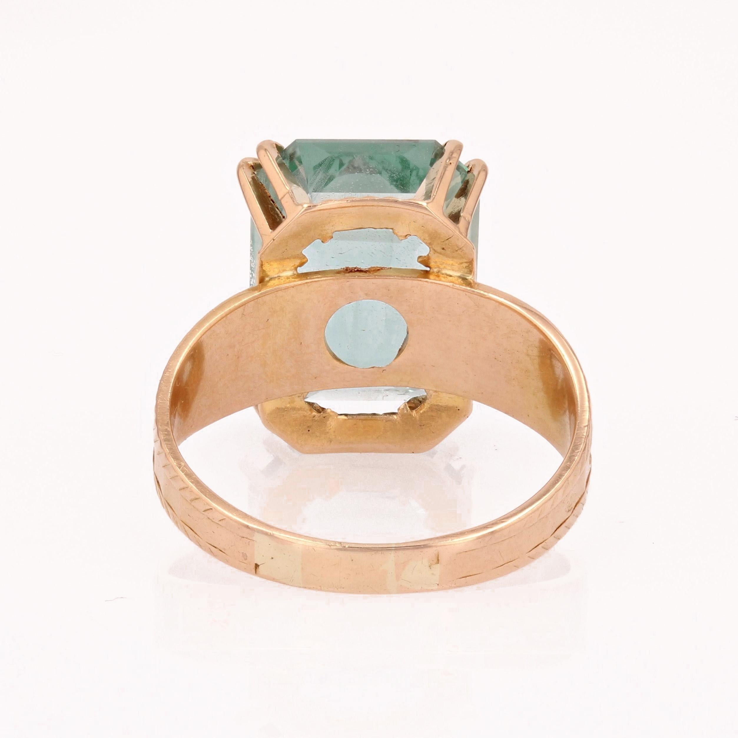 French 1960s 9.07 Carat Green Beryl 18 Karat Rose Gold Ring 4