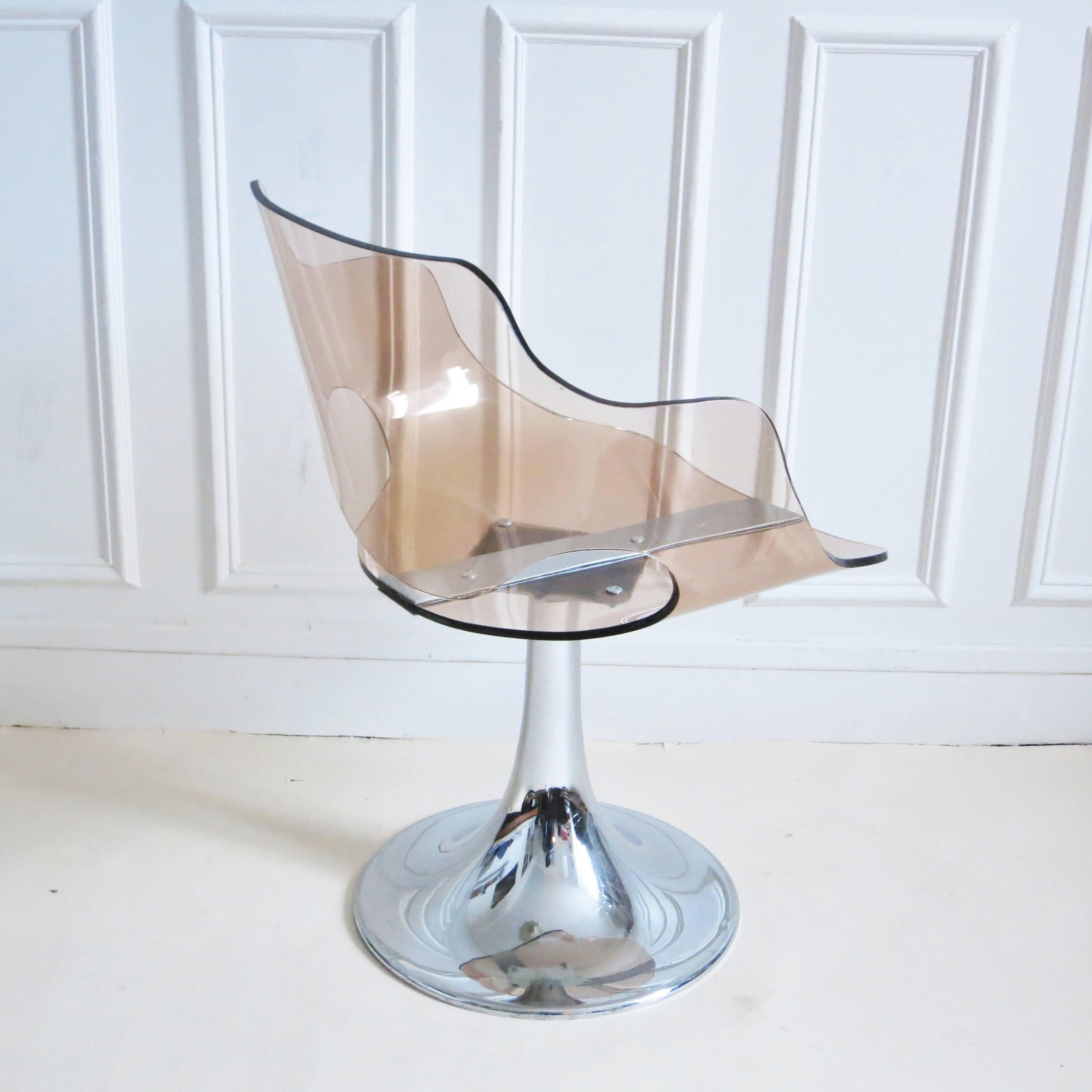 French 1960s Altuglas Tulip Chair 1