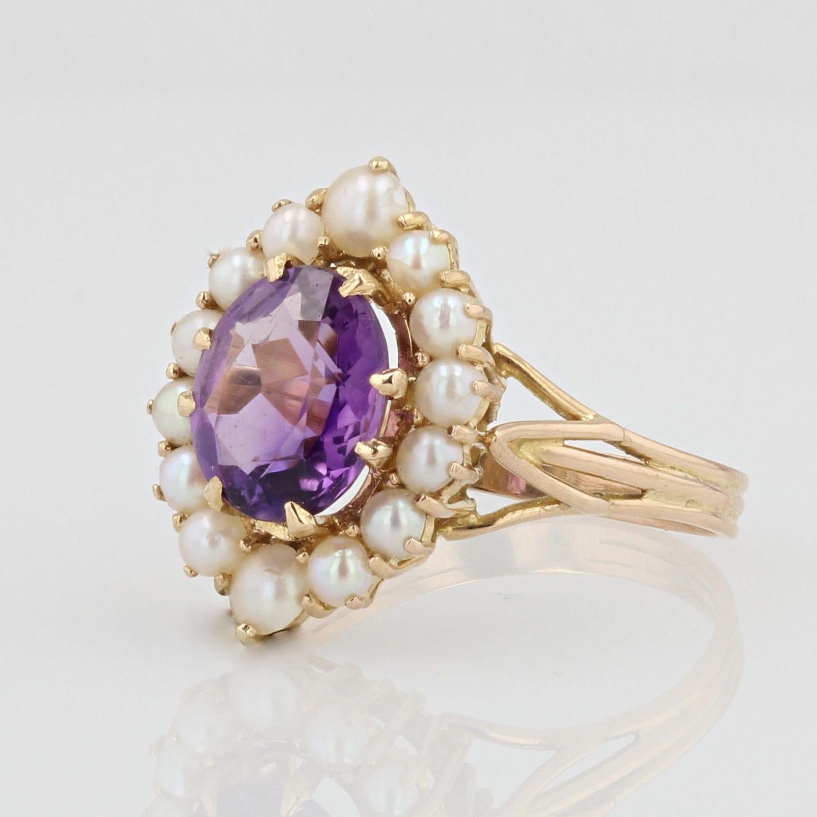 Retro French 1960s Amethyst Cultured Pearls 18 Karat Yellow Gold Ring For Sale