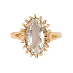 Anillo francés de los años 60 con aguamarina y cordón de oro amarillo de 18 quilates