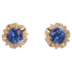 French 1960s Blue Sapphire 18 Karat Yellow Gold Retro Stud Earrings