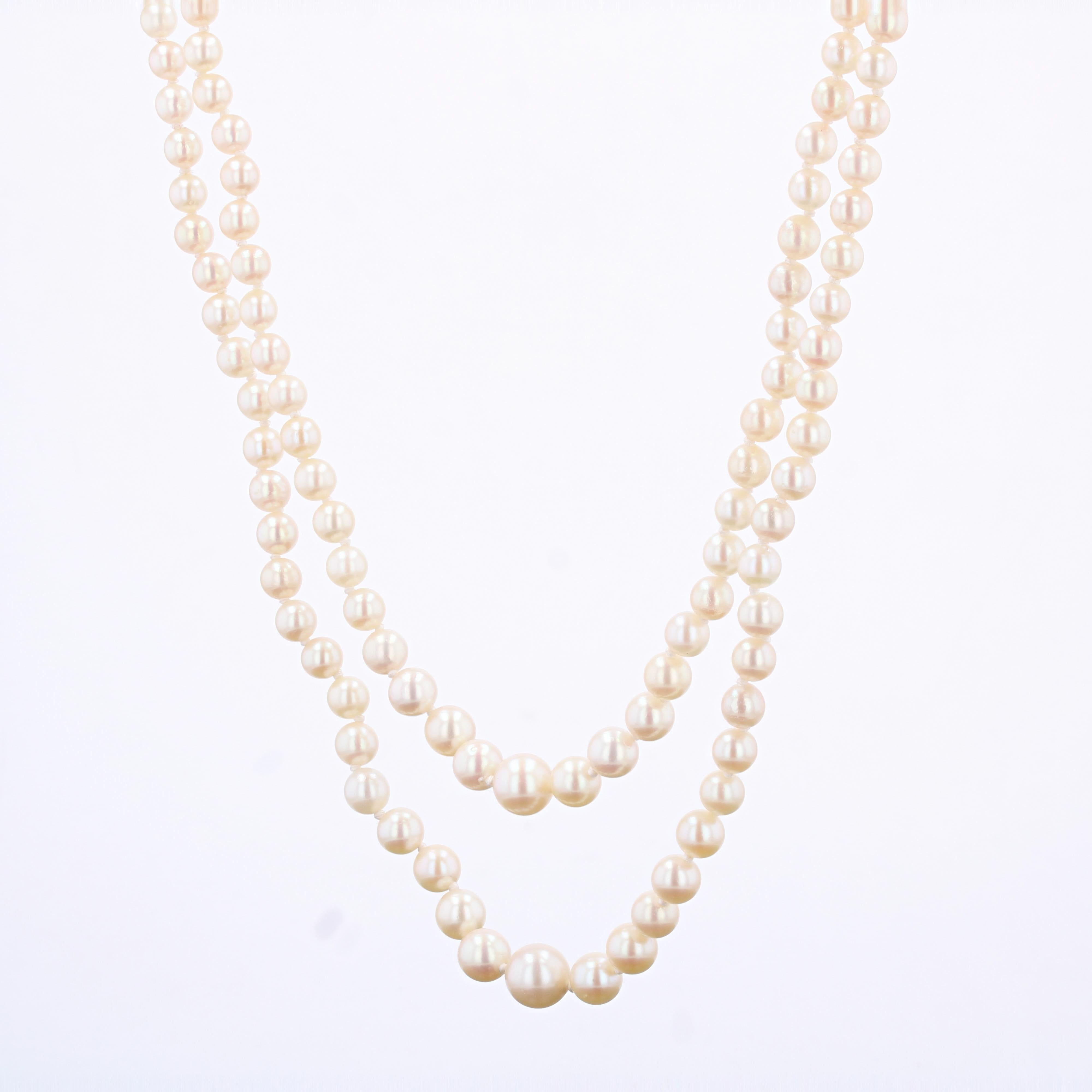 Women's French 1960s Cultured Pearl 18 Karat Rose Gold Double Row Necklace For Sale
