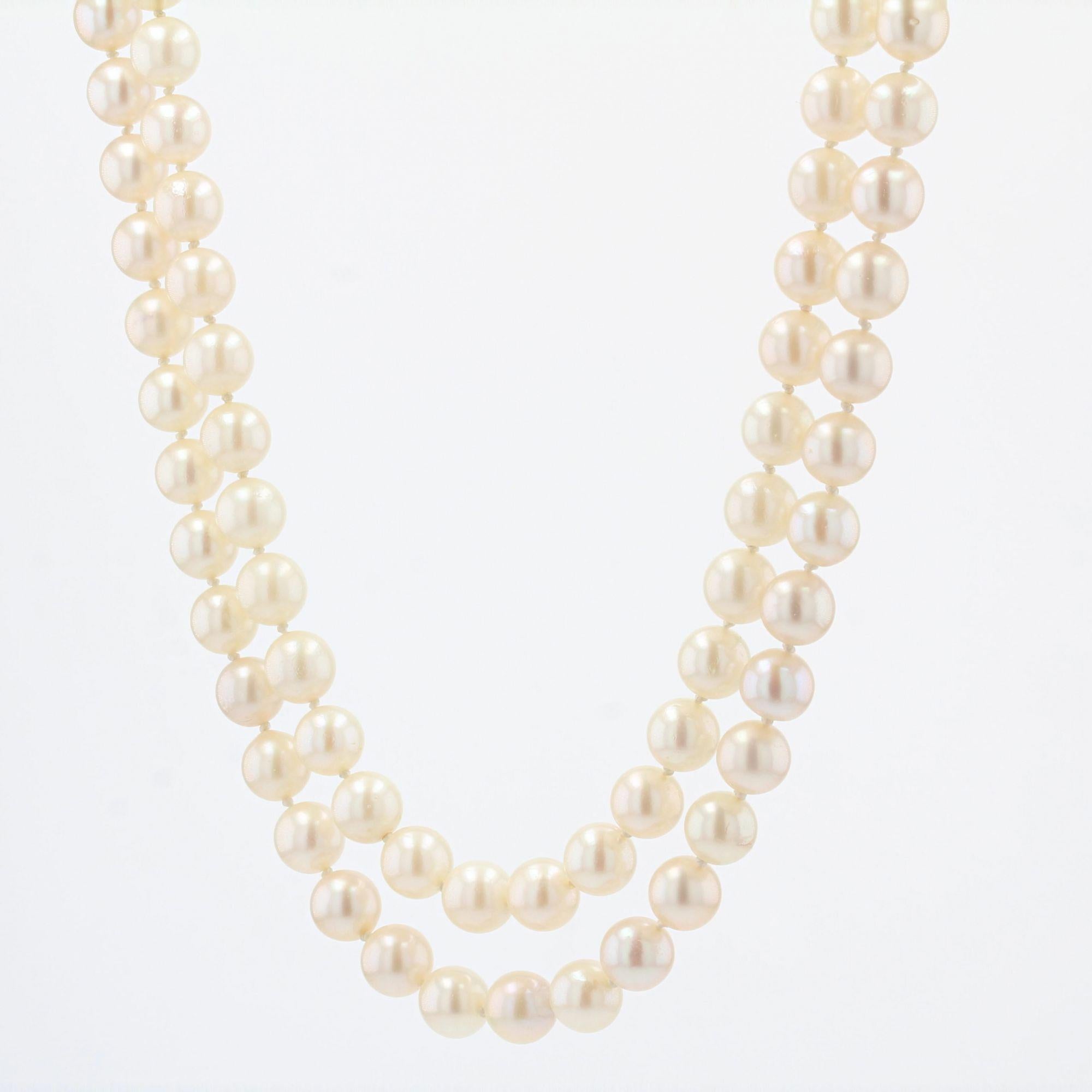 French 1960s Cultured Pearl 18 Karat Yellow Gold Double Row Necklace For Sale 6