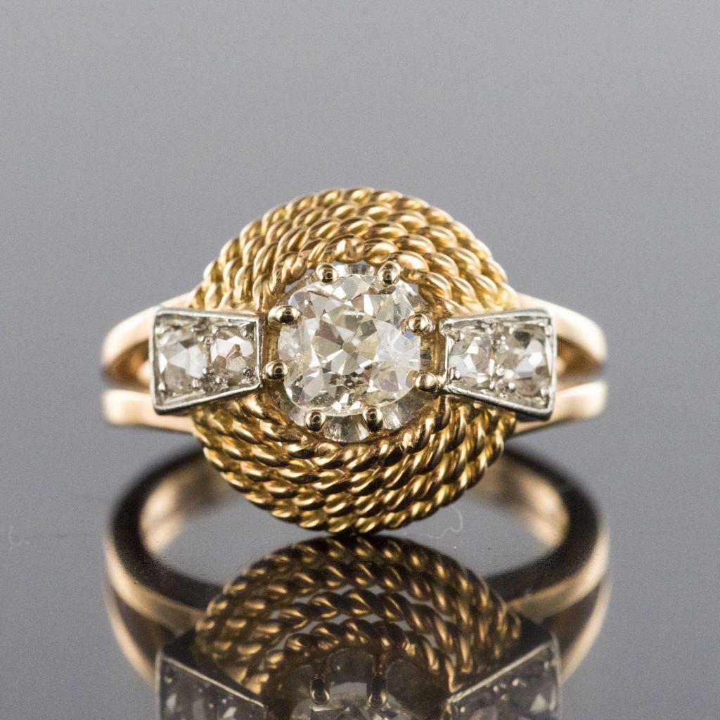 French 1960s Cushion and Rose Cuts Diamond 18 Karat Yellow Gold Ring 4