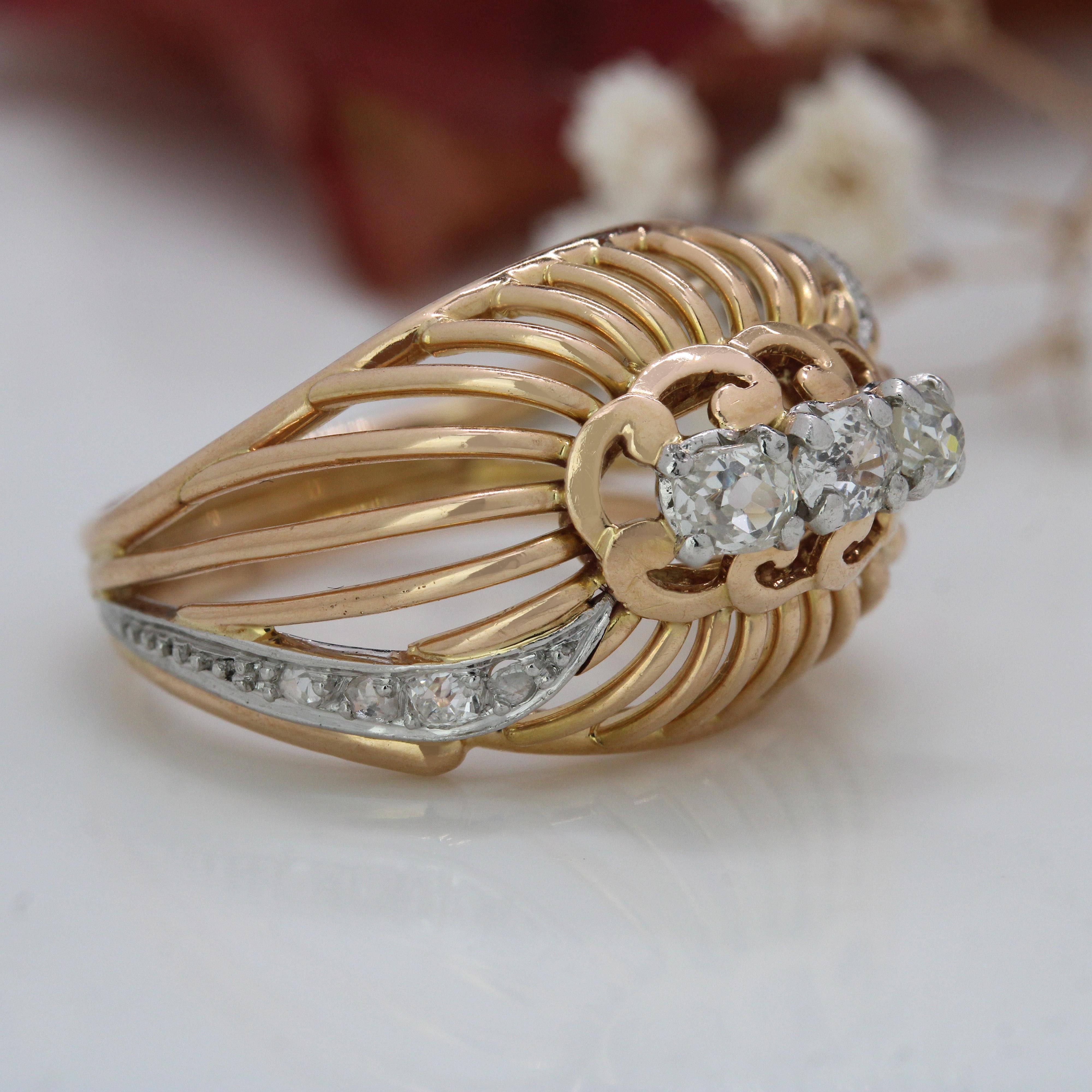 Bague à dôme en or jaune 18 carats avec diamant des années 1960 en vente 11