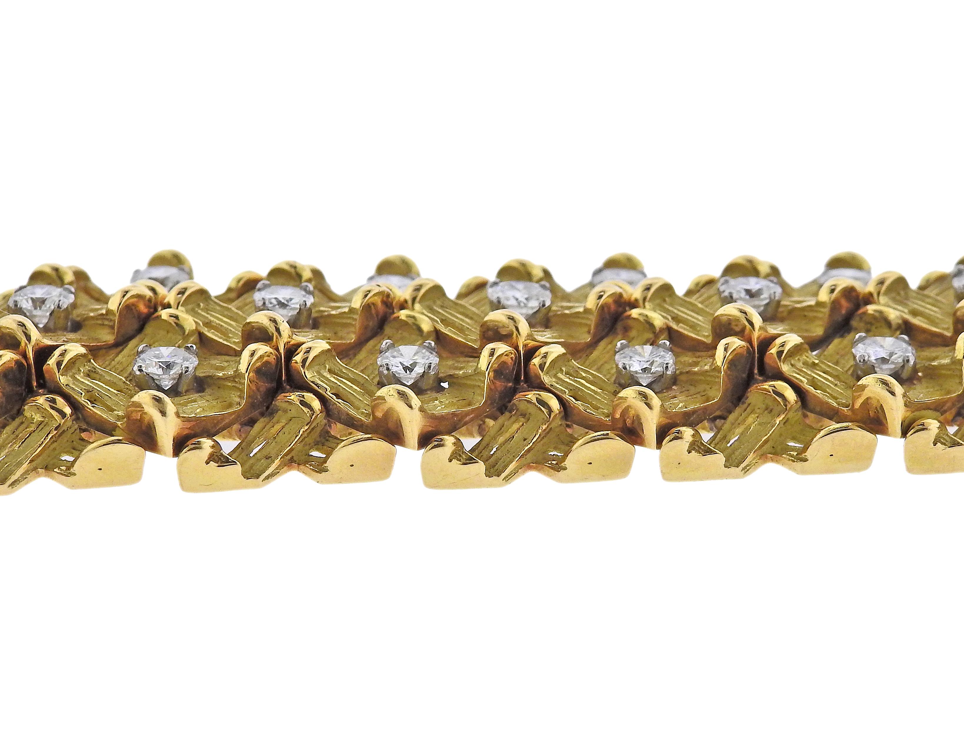 Round Cut French 1960s Diamond Gold Bracelet For Sale