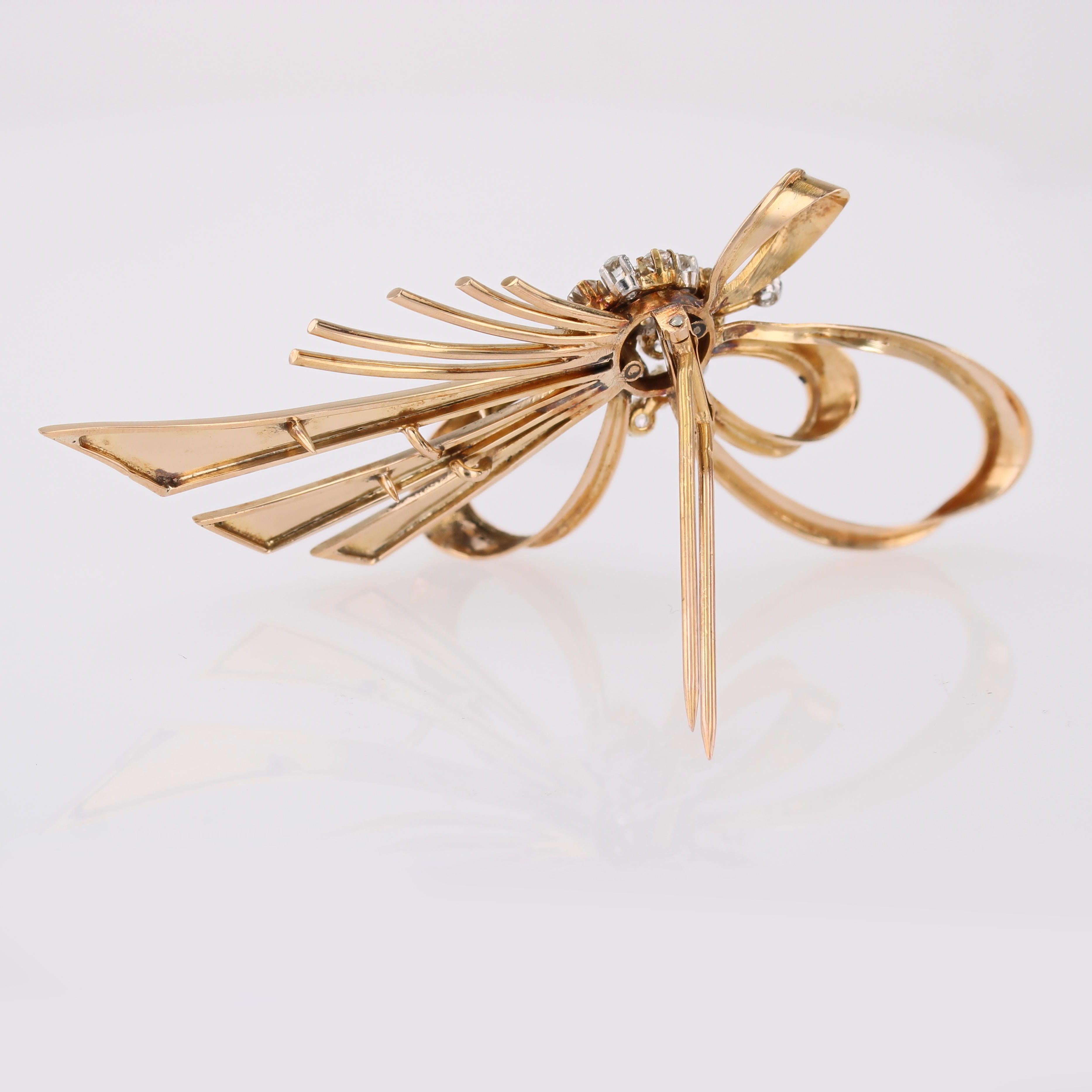 Französische 1960er Jahre Diamanten 18 Karat Rose Gold Schleife Brosche im Angebot 5
