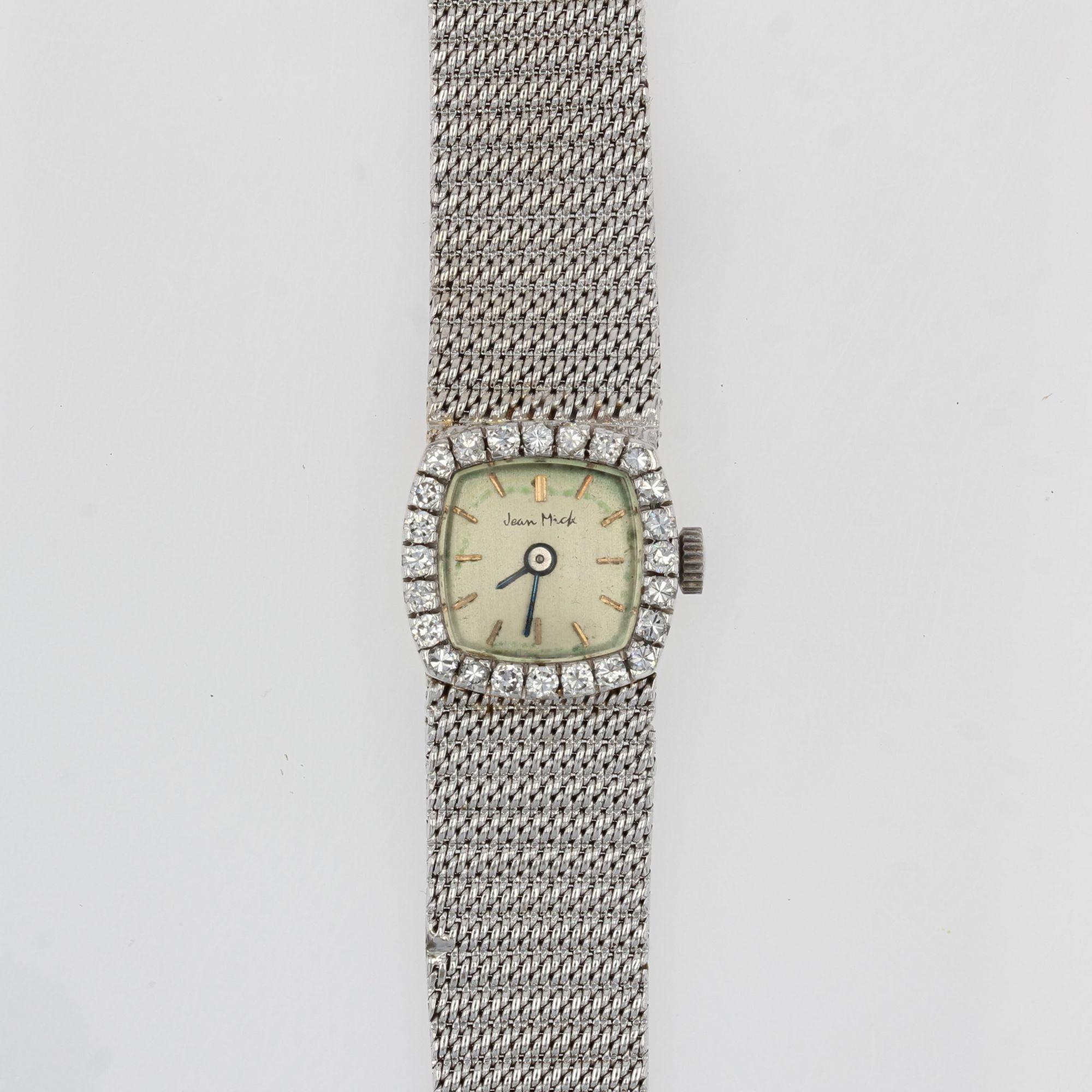 Französische 1960er Diamanten 18 Karat Weißgold Damenuhr im Angebot 3