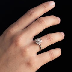 French 1960s Diamonds 18 Karat White Gold Platinum Daisy Ring