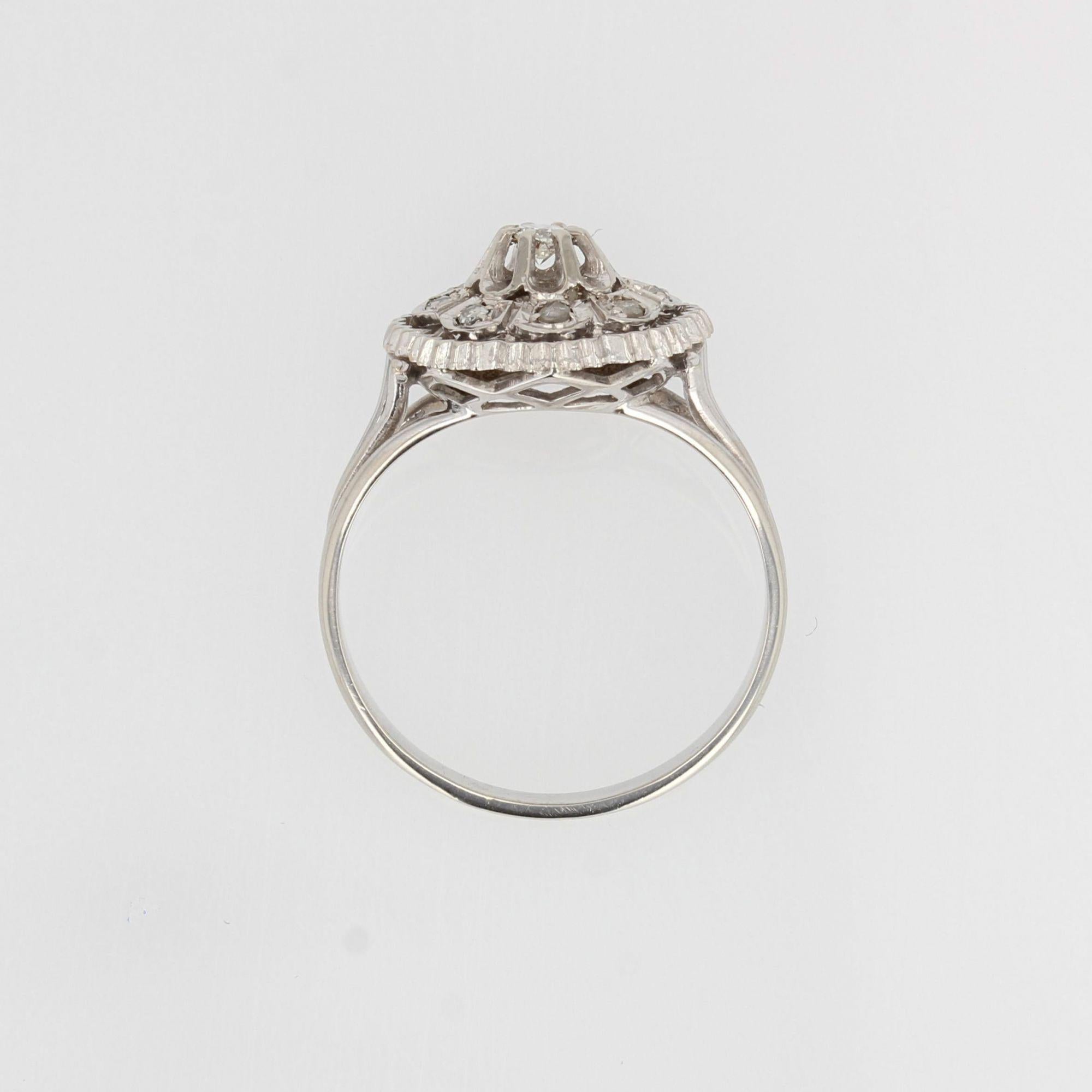 Französischer 1960er Jahre Diamanten 18 Karat Weißgold Retro Ring im Angebot 5
