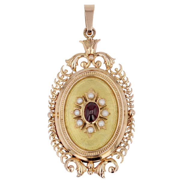 French 1960s Garnet Cultured Pearl 18 Karat Yellow Gold Medallion For ...