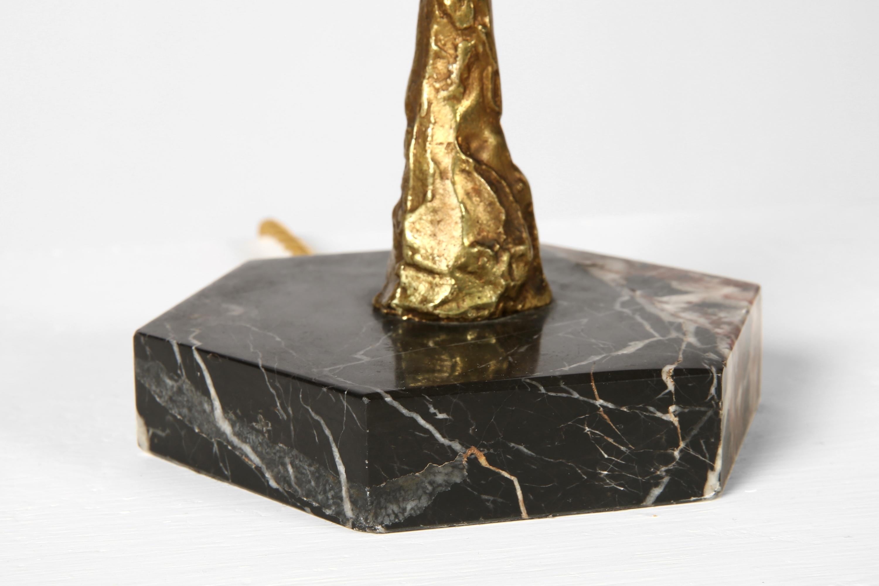 Lampe de table en bronze de style Giacometti des années 1960 en vente 5