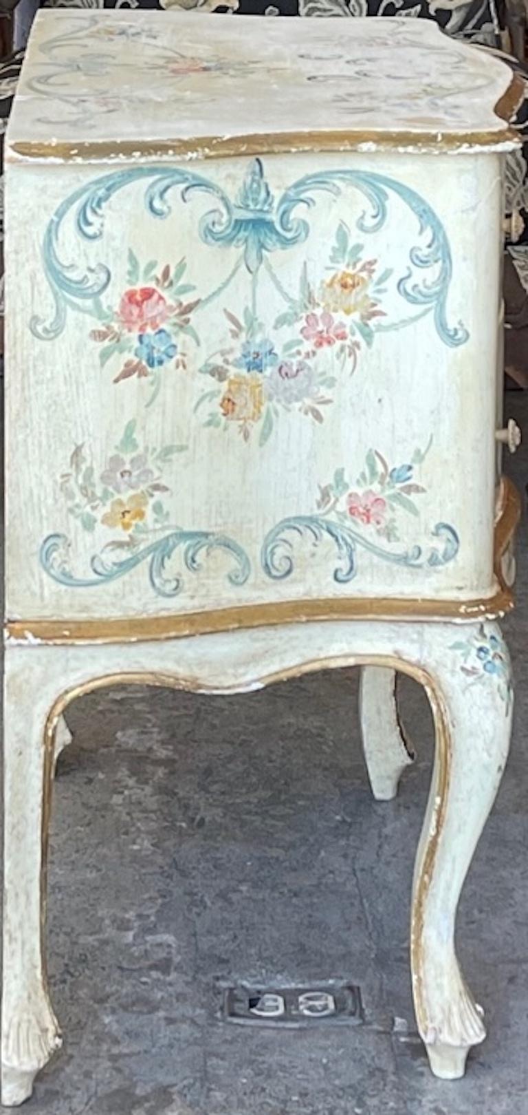 French 1960s Hand Painted 2 Drawer Bow Fronted Chest on Carved Cabroile Legs For Sale 12