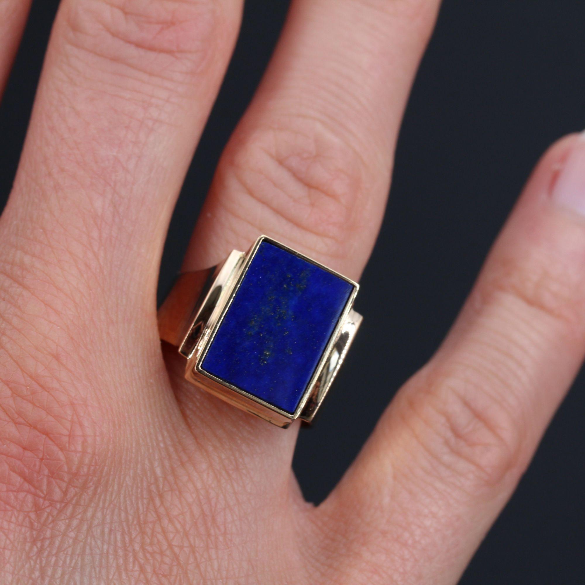 Französischer 1960er Lapislazuli 18 Karat Gelbgold Siegelring Damen