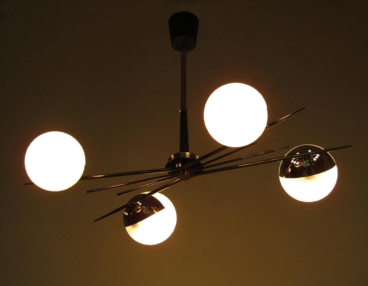 French 1960s Modernist Sputnik Ceiling Light by Maison Arlus In Good Condition In Shepperton, Surrey