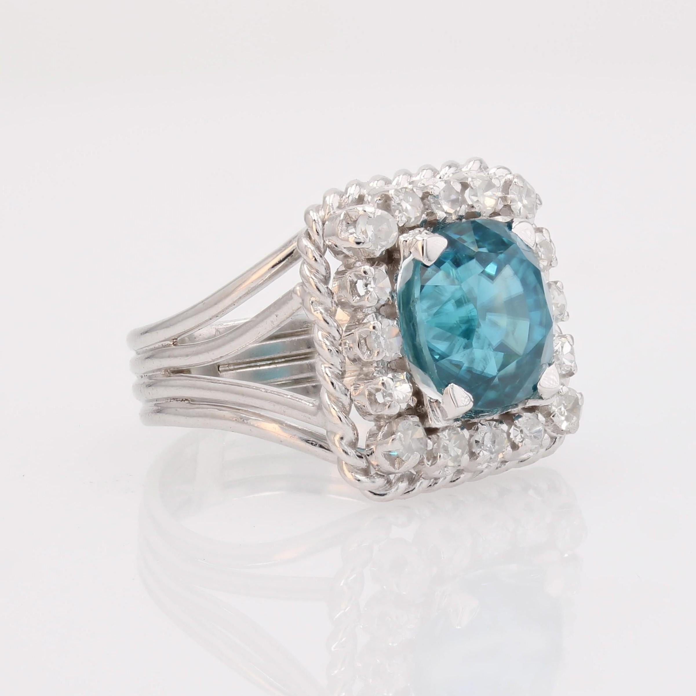 French 1960s Natural Blue Zircon Diamonds Platinum Rectangular Ring For Sale 5