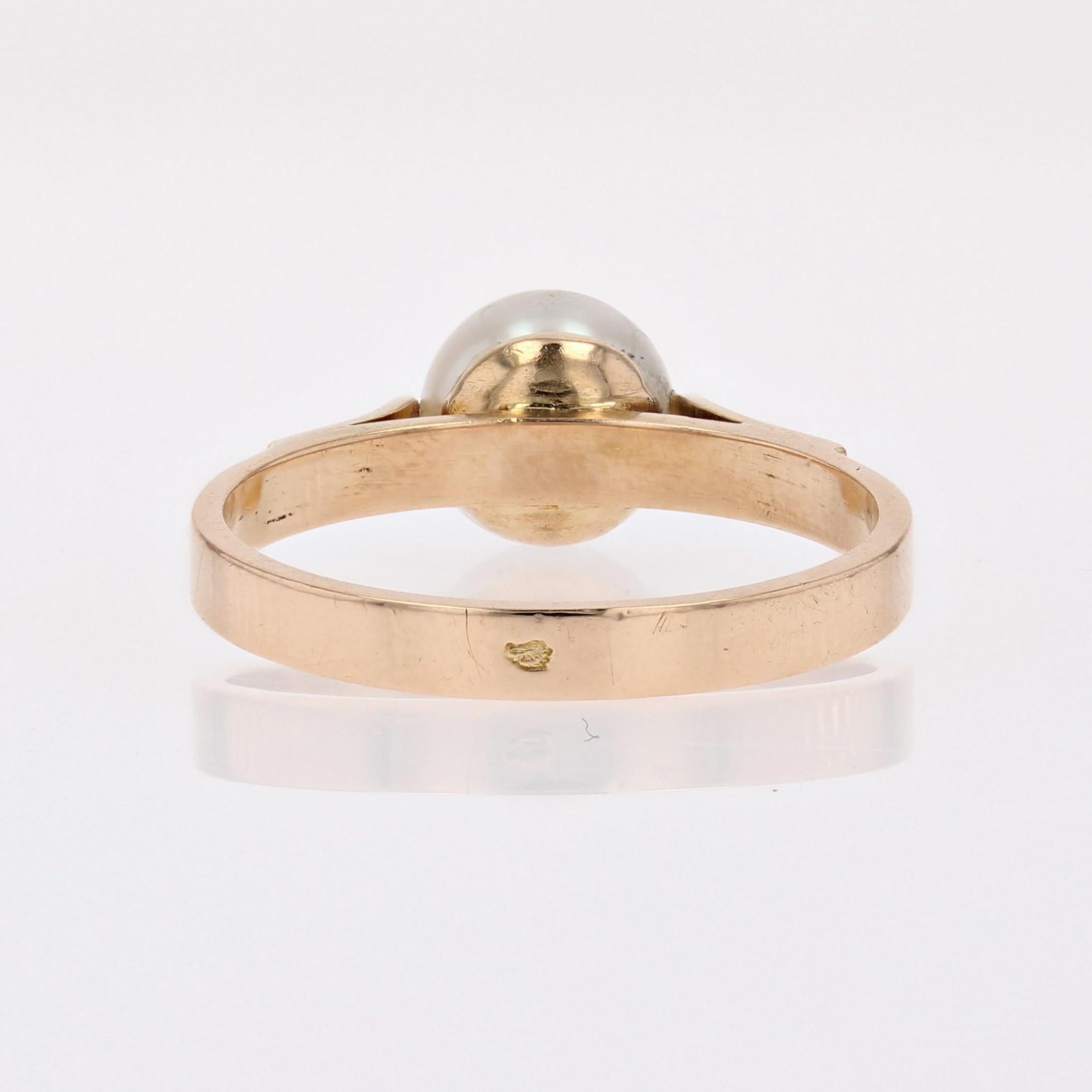 Bague solitaire française des années 1960 en or jaune 18 carats Pour femmes en vente
