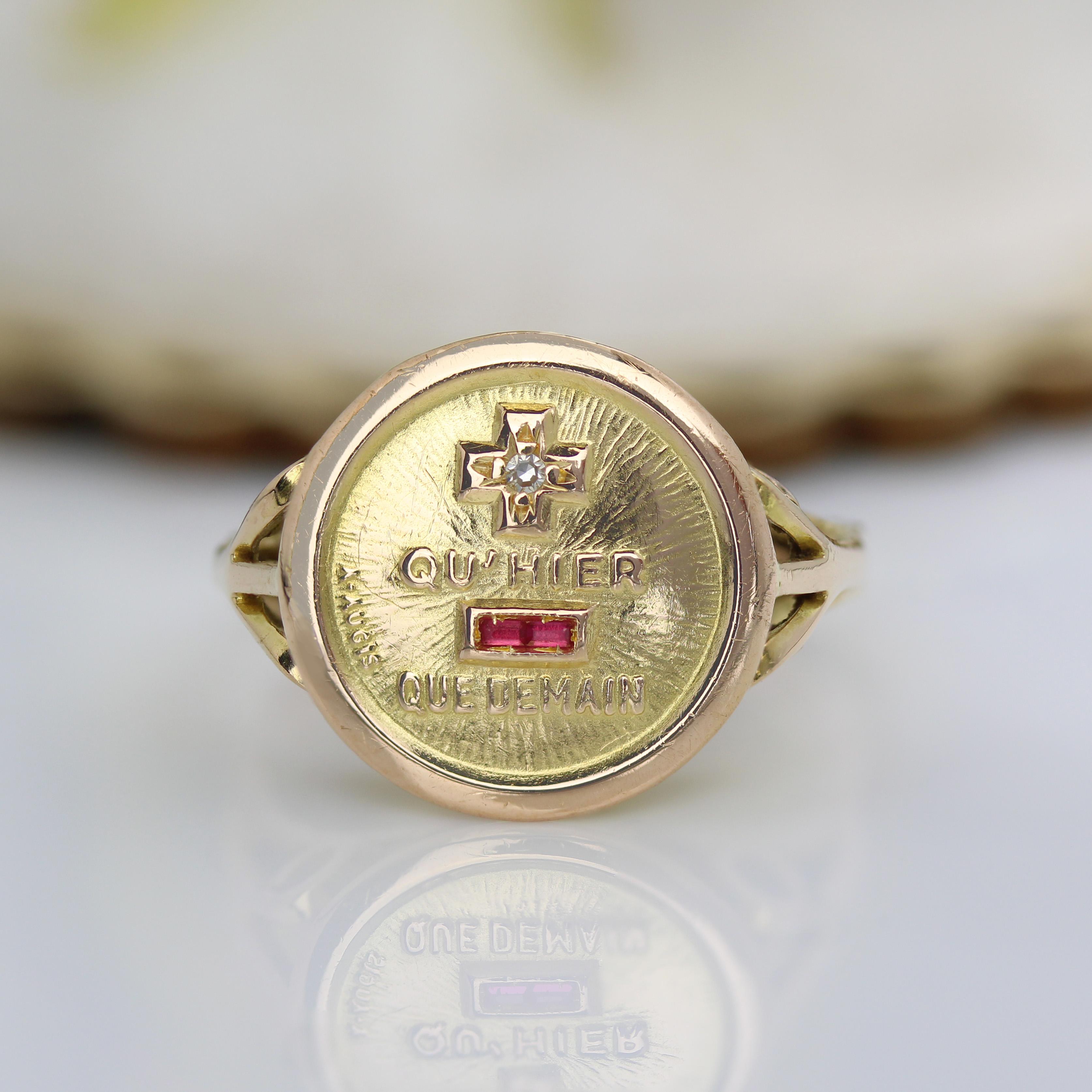 Retro French 1960s Red Gems Diamond 18 Karat Yellow Gold Augis Ring For Sale