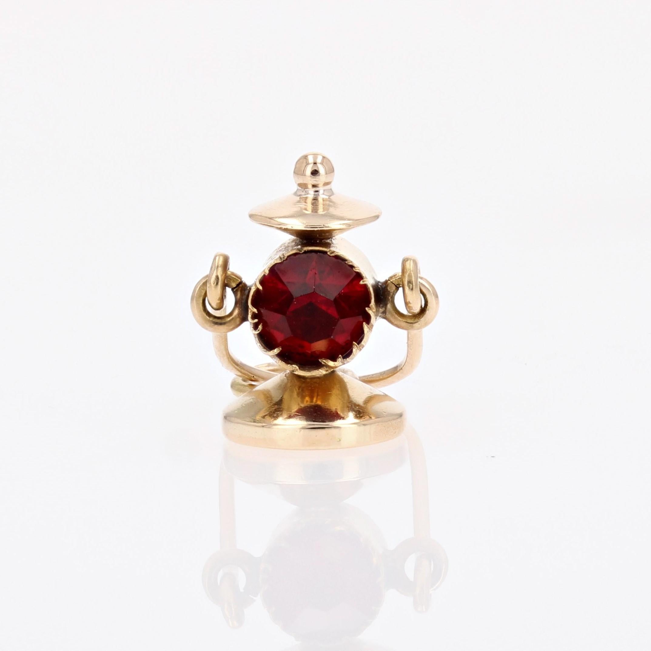 French 1960s Red Stone 18 Karat Yellow Gold Lantern Charm Pendant In Good Condition In Poitiers, FR